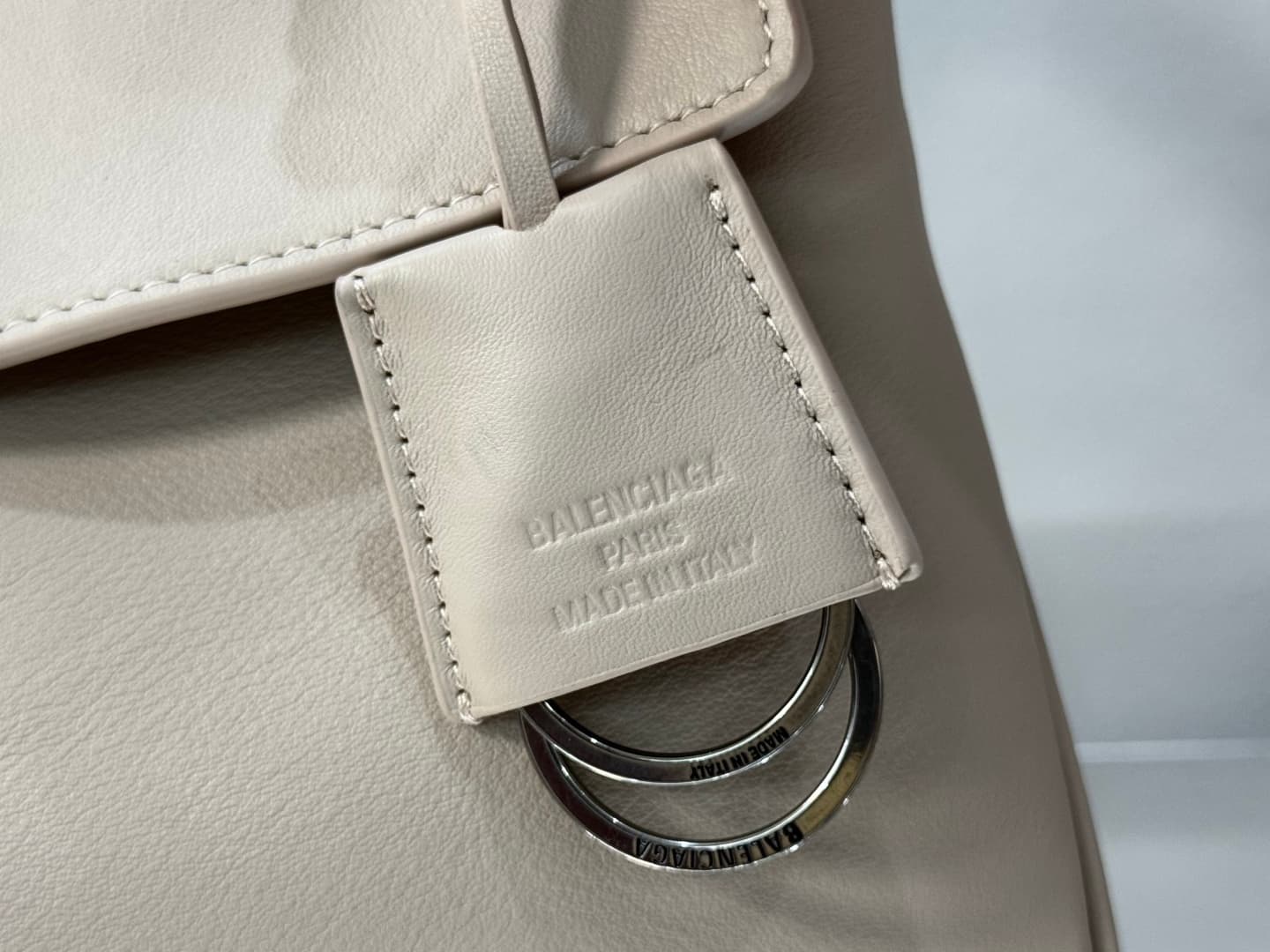 Balenciaga Rodeo Small Bag in Beige Leather With Silver-Tone Metal TOP