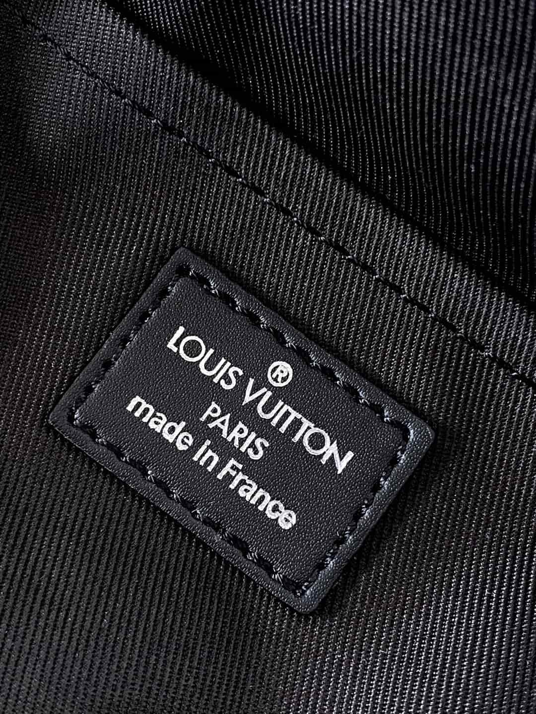 Louis Vuitton Pulse Messenger Bag Khaki Monogram Coated Canvas M12625 High