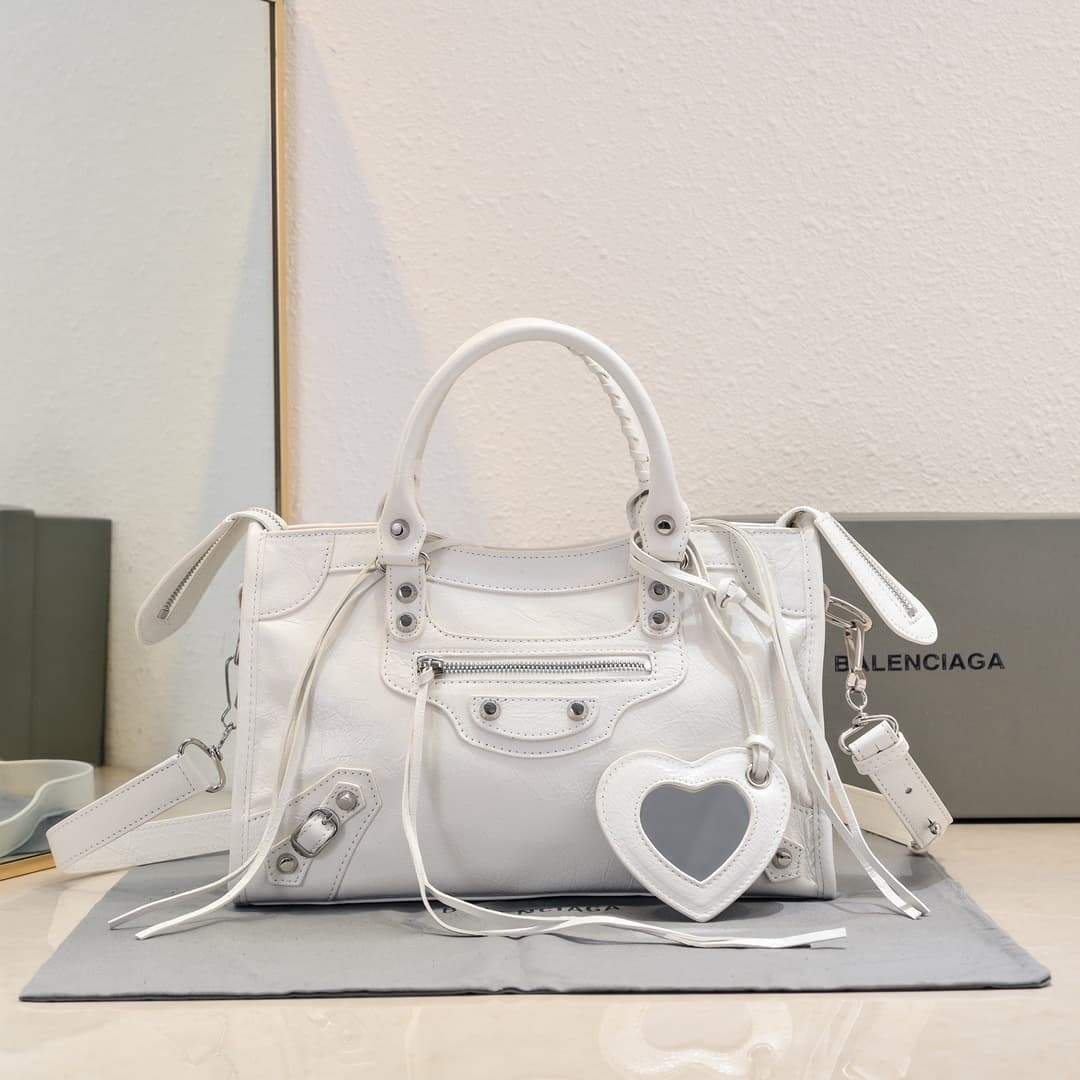 WOMEN'S LE CITY SMALL BAG Lambskin & Silver Metal High