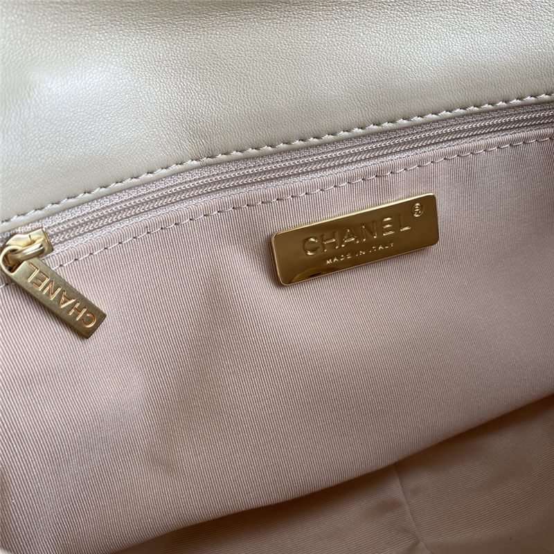 Chanel 19 Flap Bag Lambskin Beige High