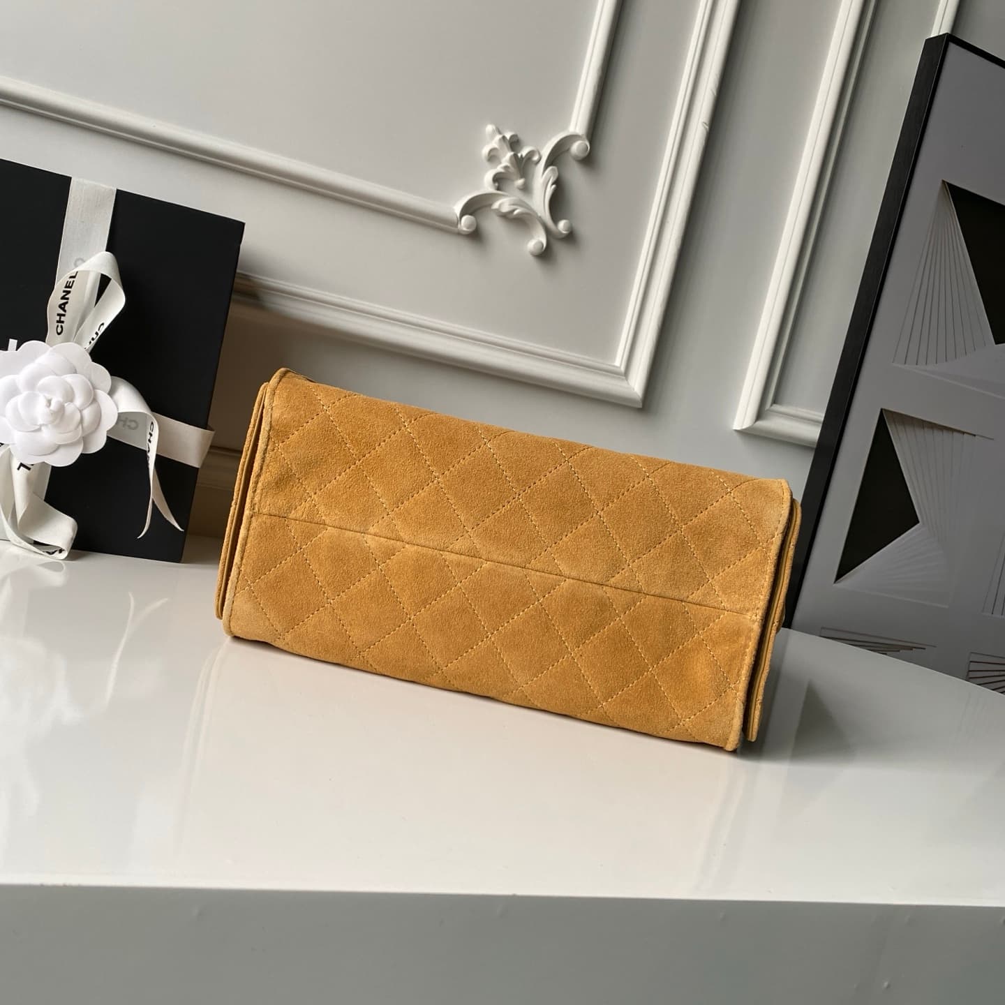 Chanel 25 Small Hobo handbag AS5293 Suede& Gold-Tone Metal Yellow A