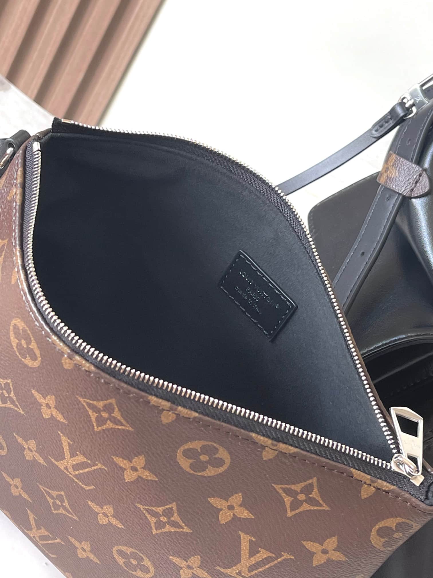 Louis Vuitton CarryAll Travel Bag Black Calf leather M15175 TOP