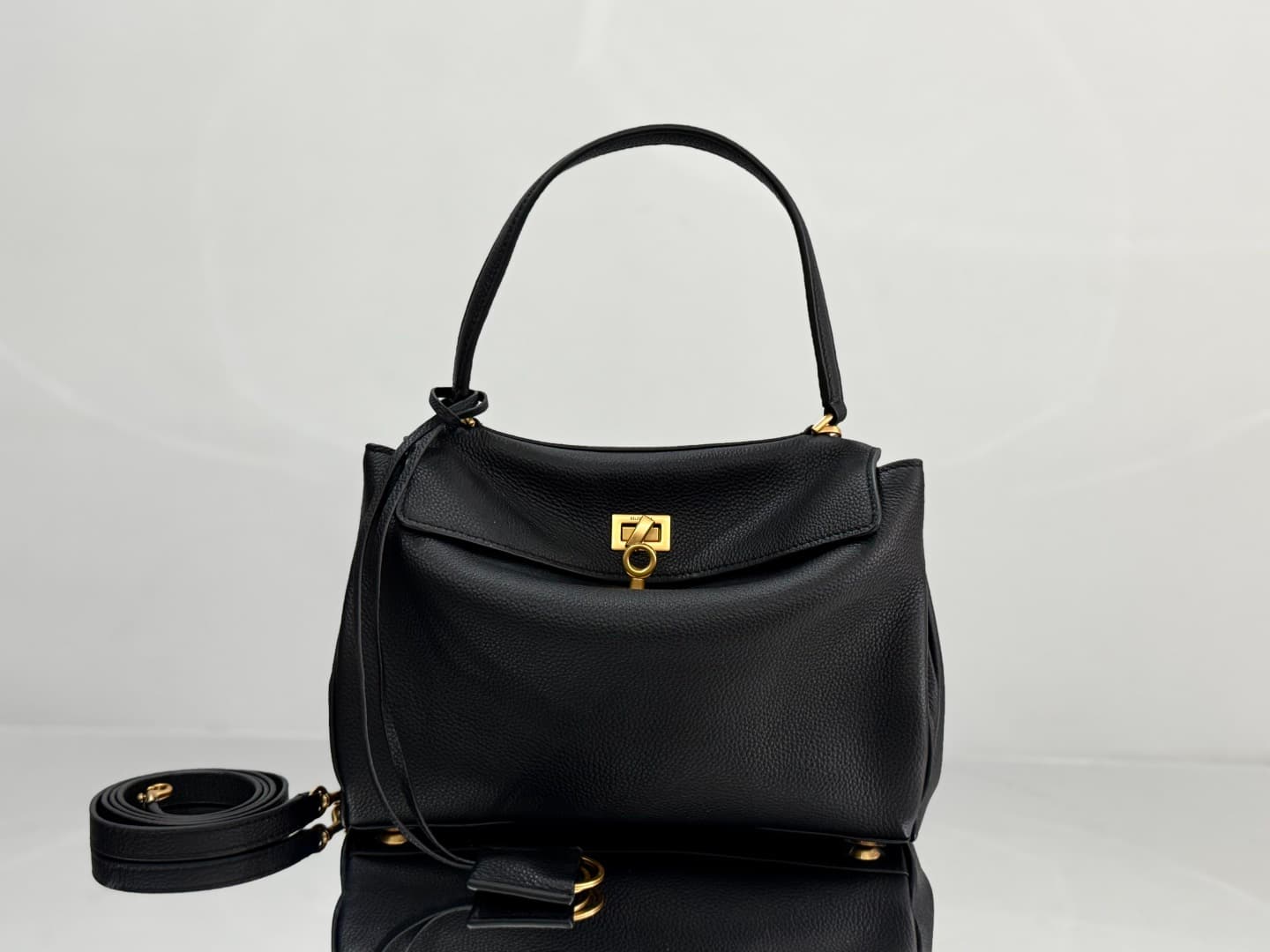 Balenciaga Rodeo Small Bag in Black Leather With Gold-Tone Metal TOP