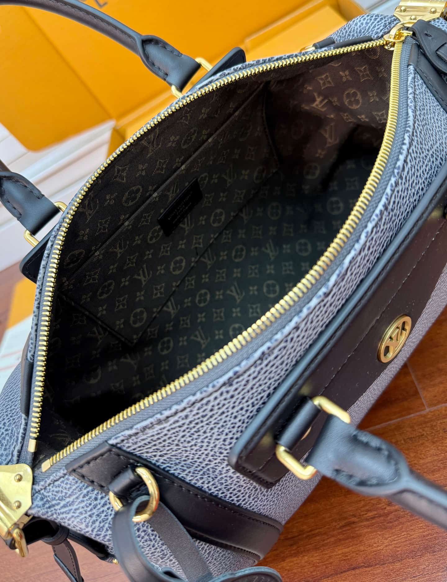 Louis Vuitton LV Biker MM Dark Denim Lambskin leather M14702 TOP