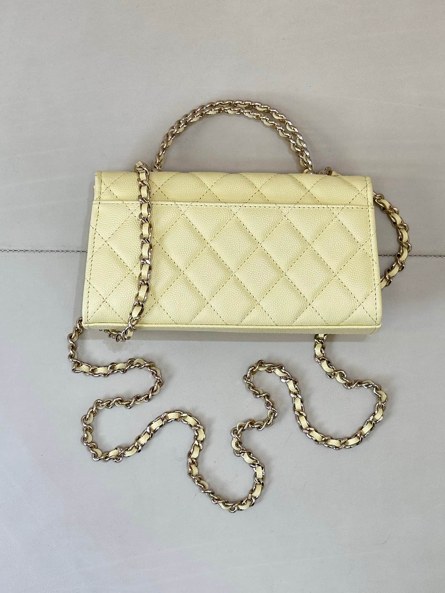 Chanel Clutch with chain Grained Calfskin&Gold-Tone Metal Yellow AP3238 TOP
