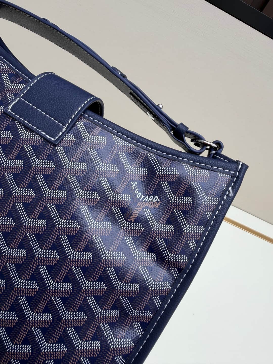 Goyard Musette PM bag in navy blue Goyardine canvas Mid