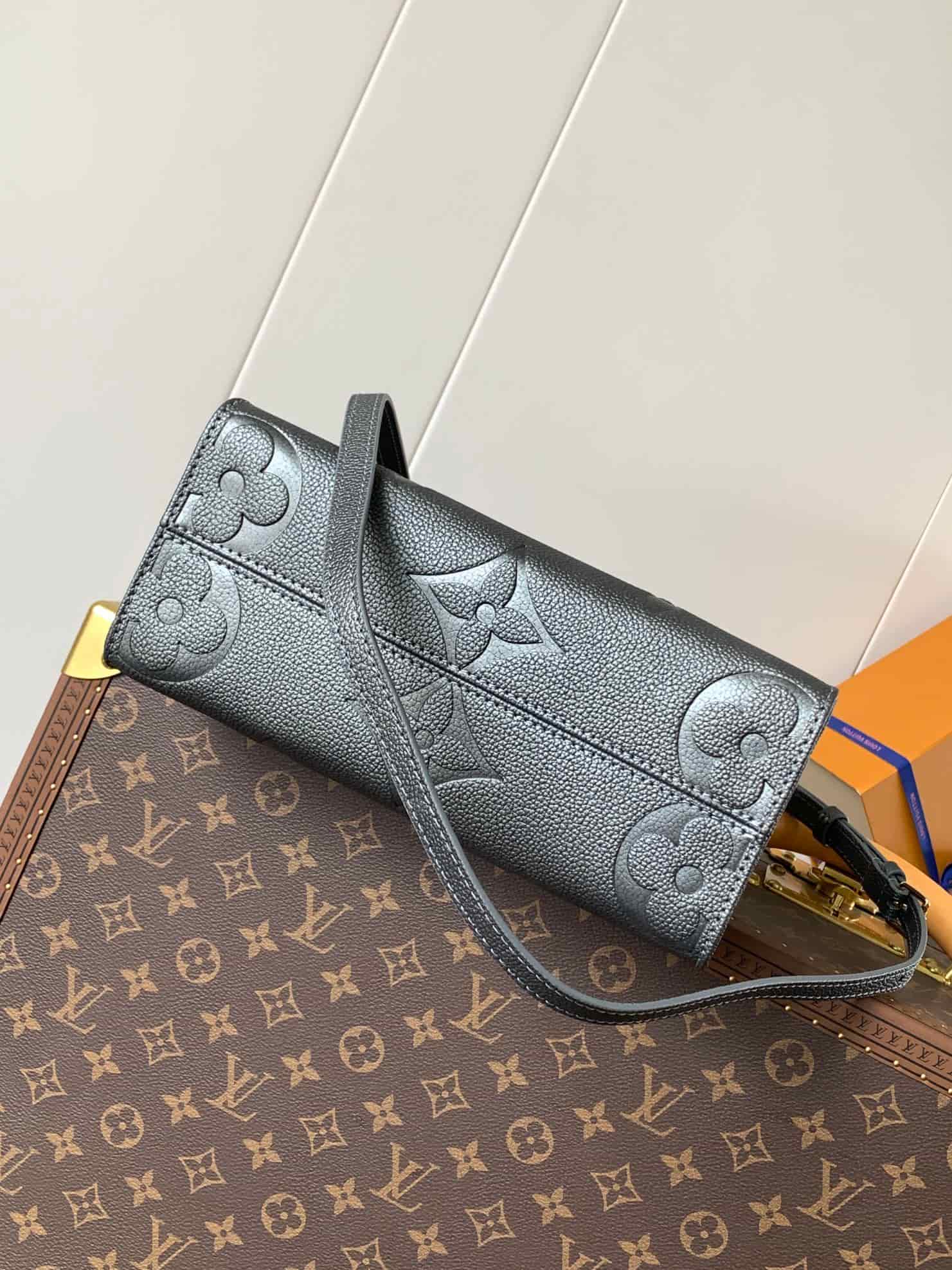 Louis Vuitton OnTheGo PM Gun metal Embossed grained cowhide leather M12886 High