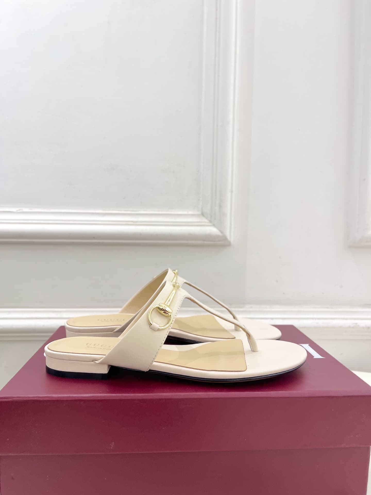 Gucci Leather Slides Shoes Women