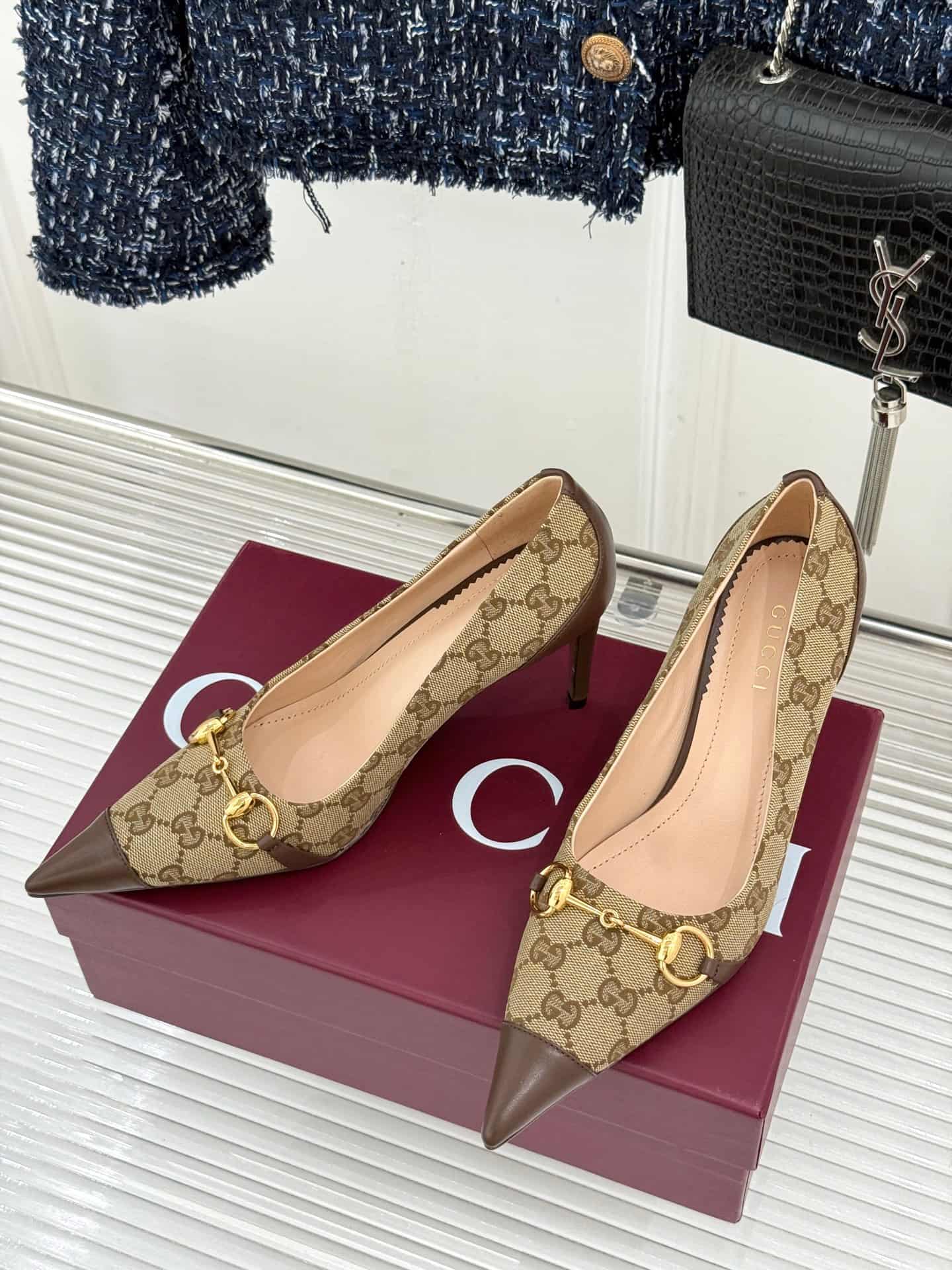 Gucci Women's Donna pump in sand and brown GG canvas