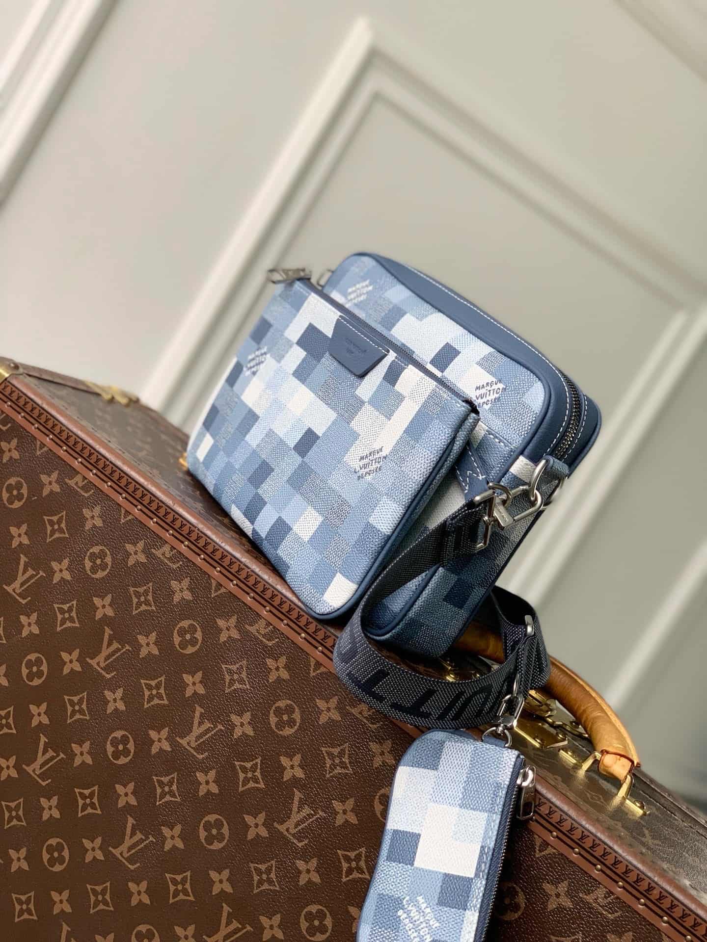 Louis Vuitton Trio Messenger Indigo Blue Damoflage coated canvas M28601 High