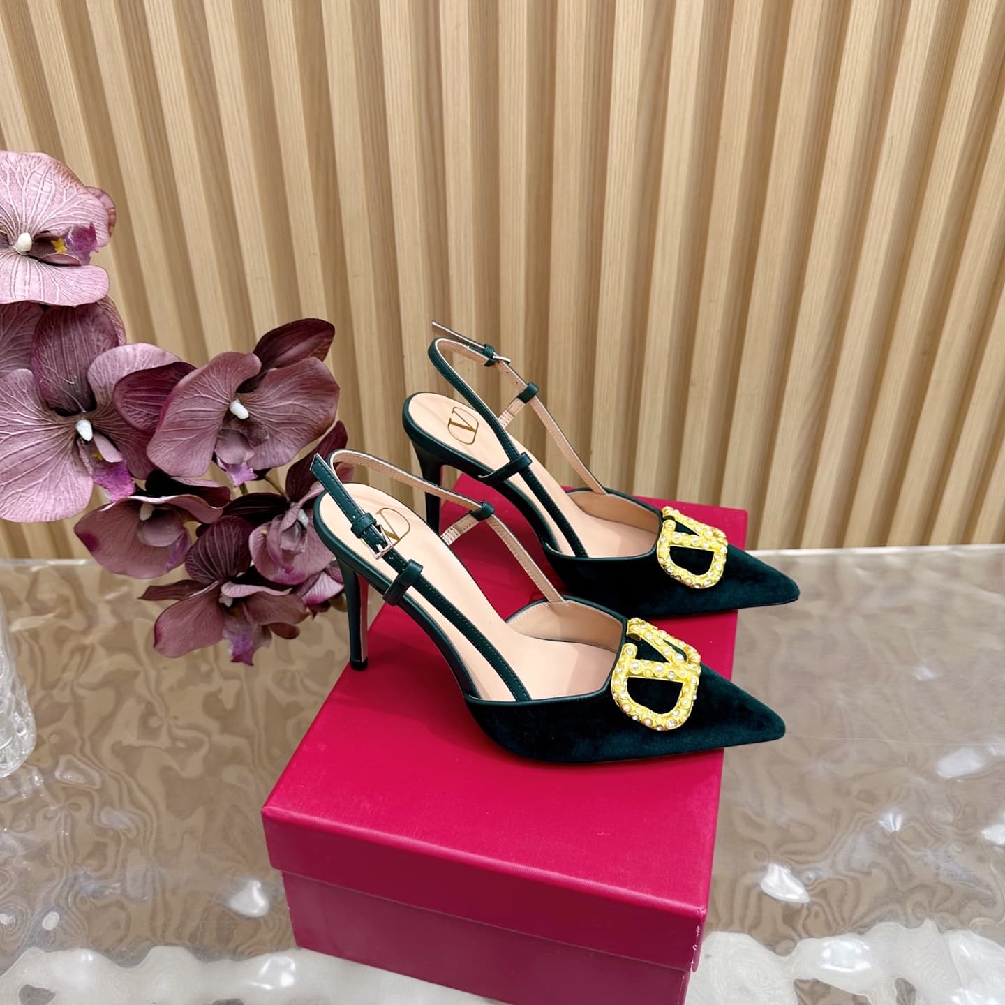 Valentino Vlogo Signature Slingback Pump Shoes 10cm