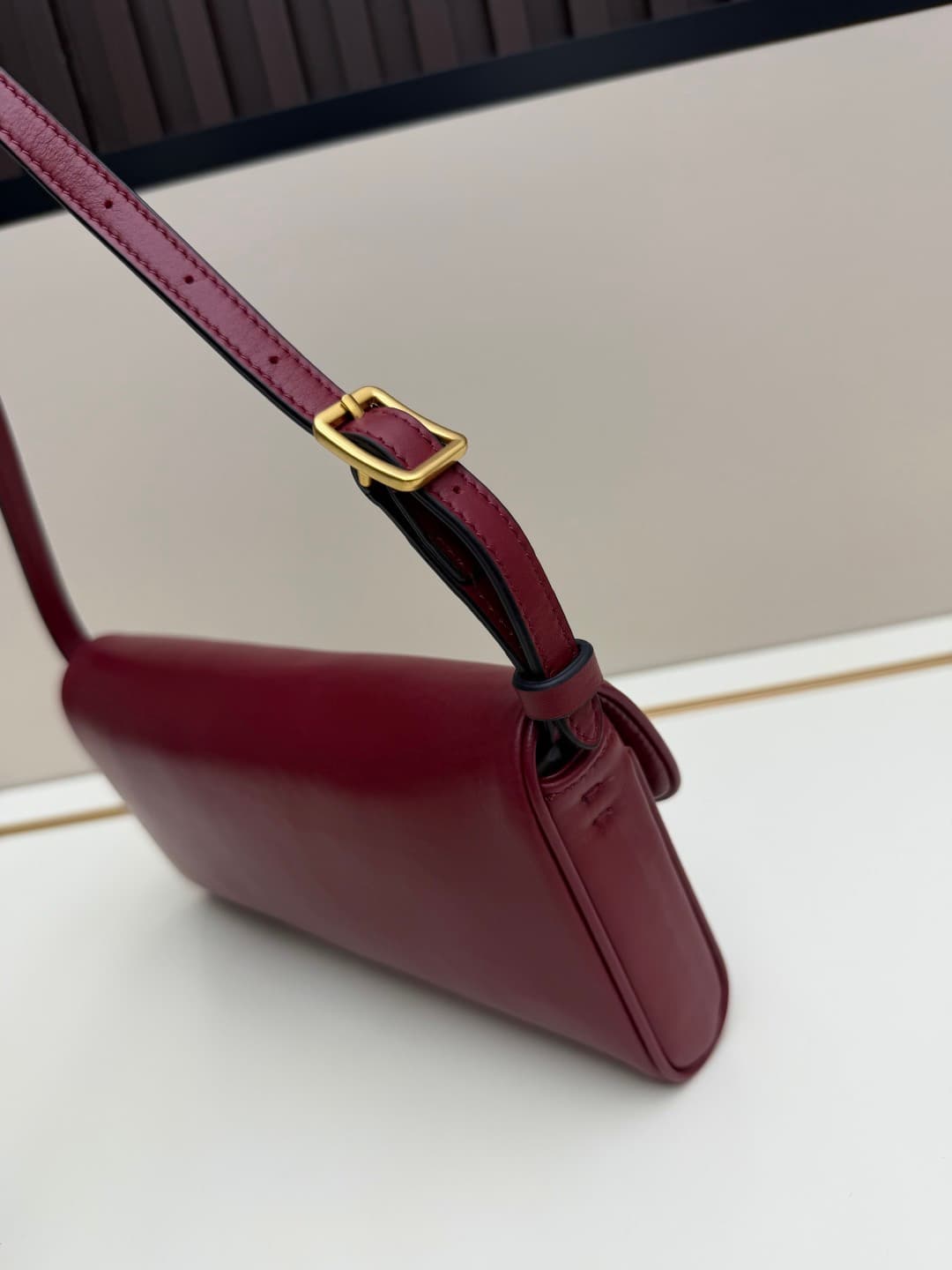 Valentino Garavani Devain Small Nappa Shoulder Bag Burgundy High
