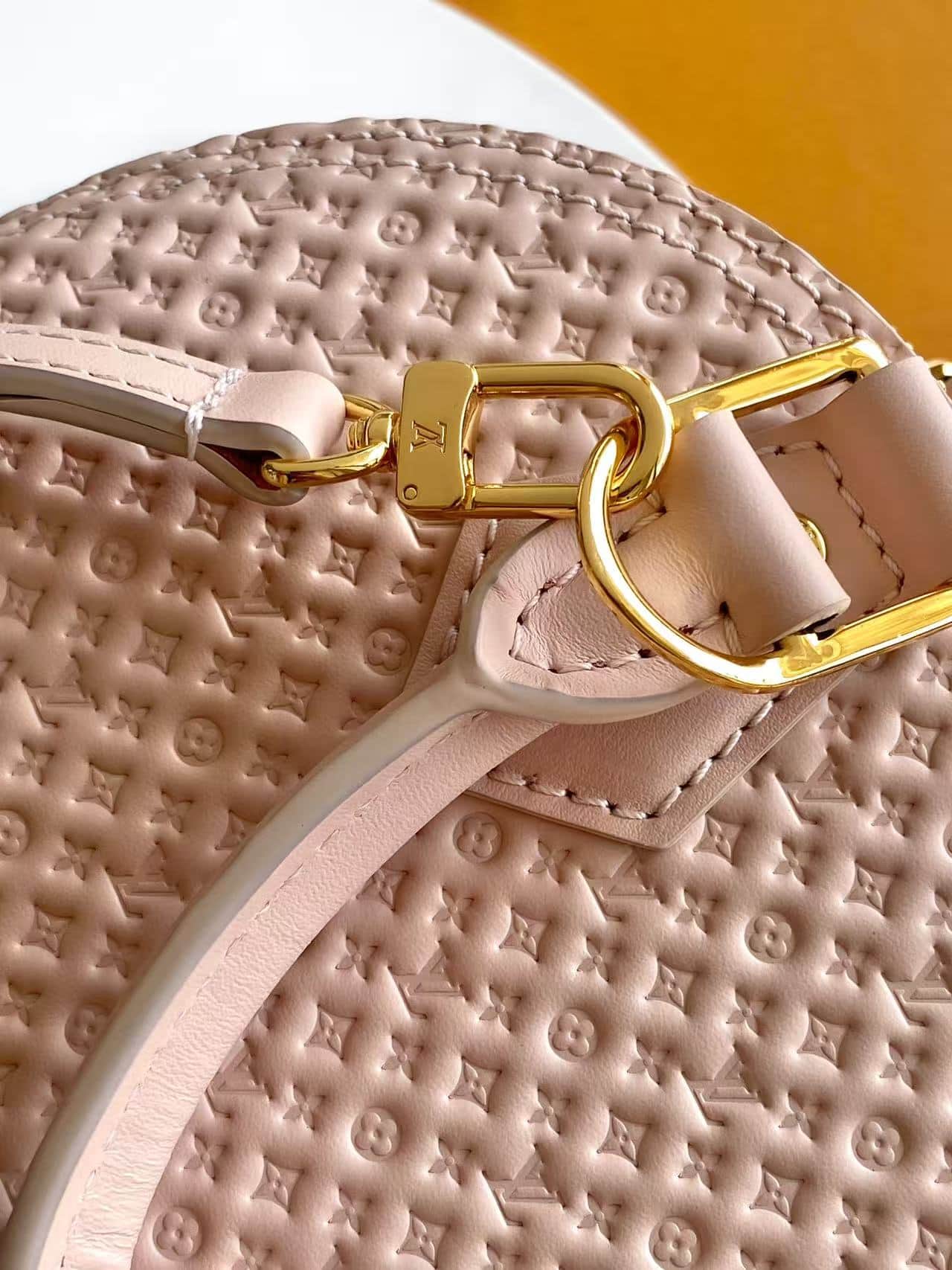 Louis Vuitton Alma BB Light Bliss Calfskin leather M29416 High