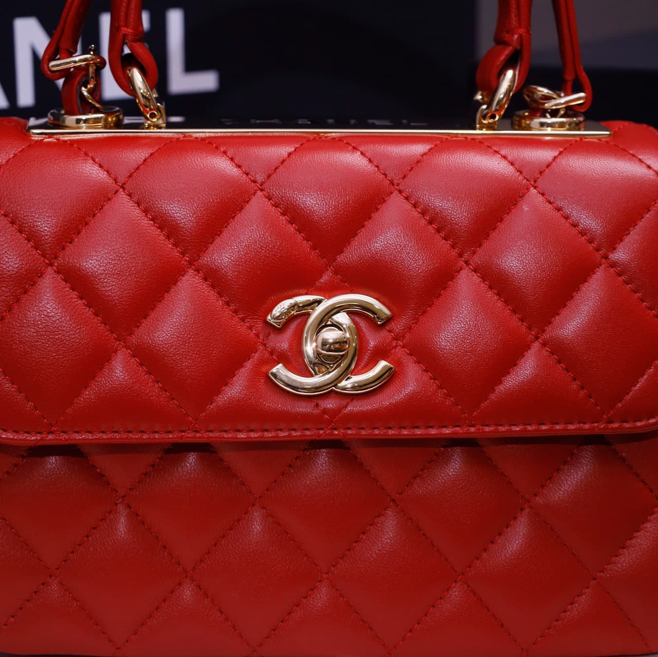 Chanel MINI FLAP BAG WITH TOP HANDLE AS4654 Lambskin &Gold-Tone Metal Red A