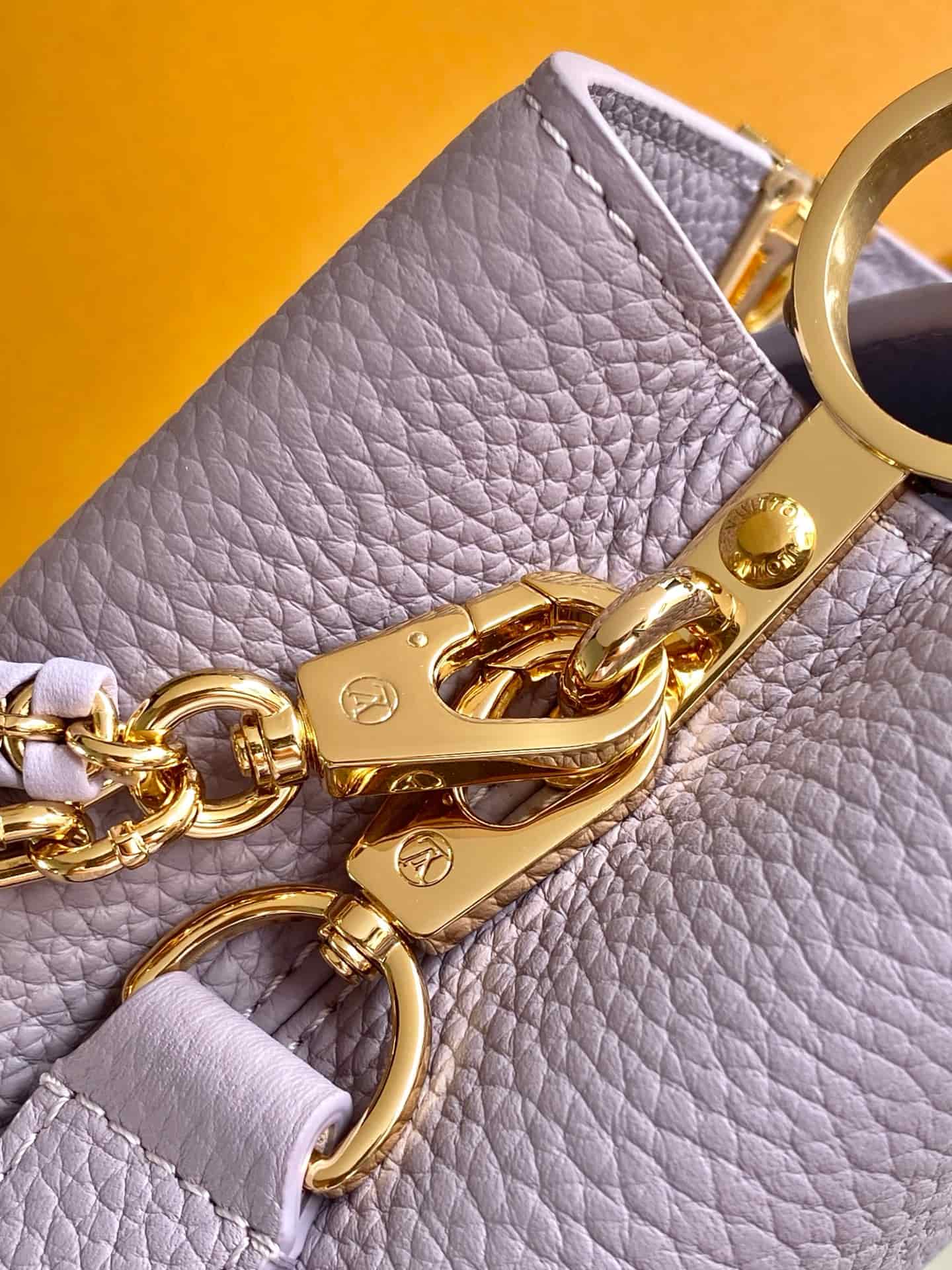 Louis Vuitton Capucines East-West Mini Iris Lilac Taurillon leather M2A379 TOP