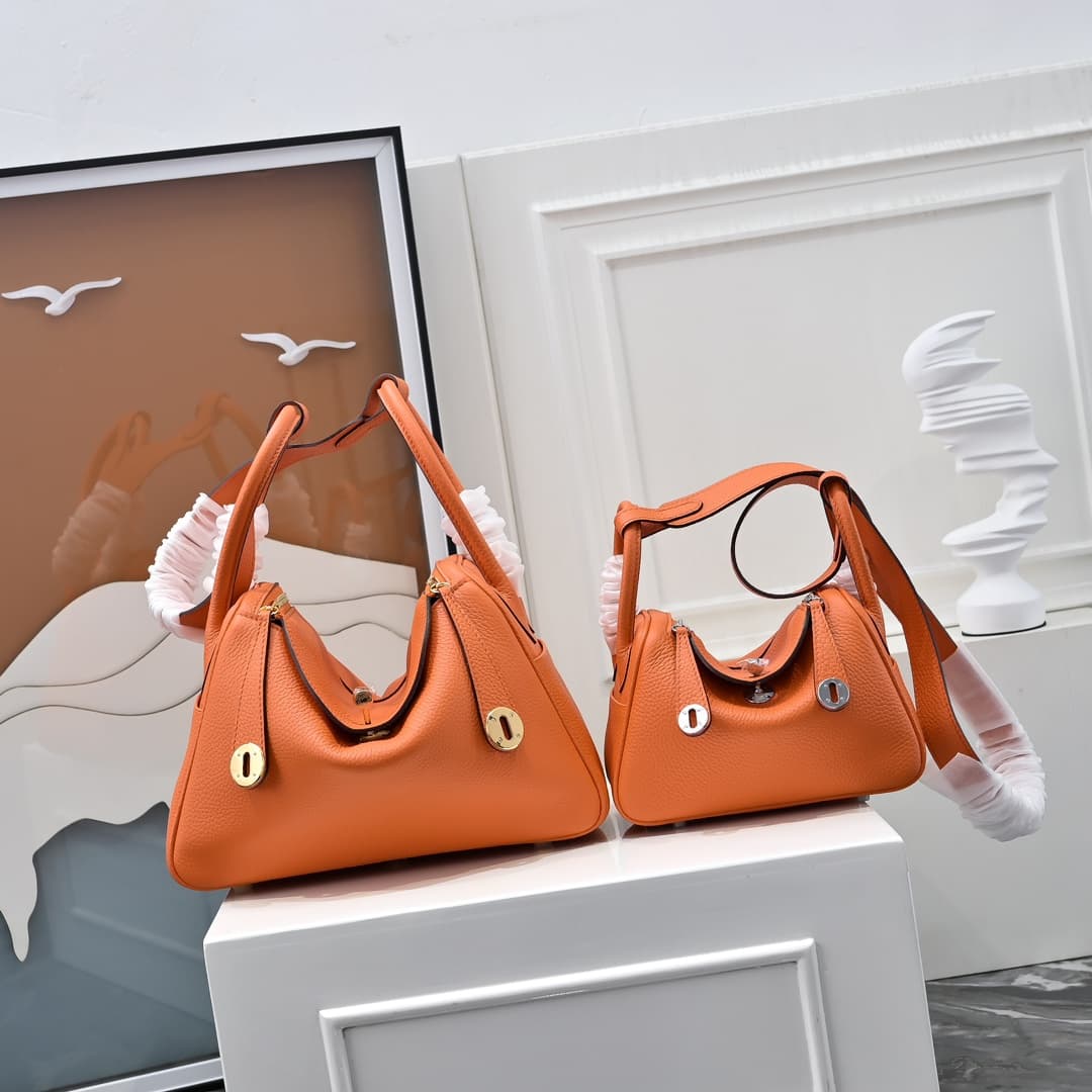 Hermes Lindy 19/26cm Bag Calfskin Leather High