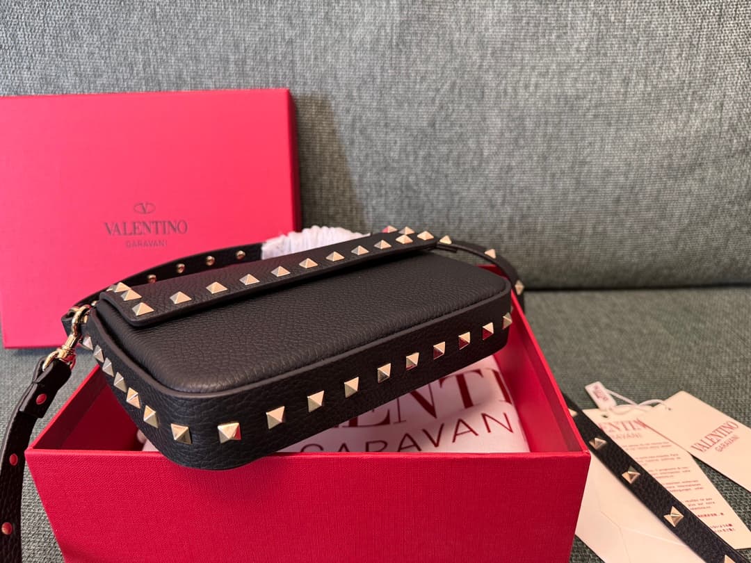 Valentino Garavani Mini Rockstud Grainy Leather Crossbody Bag in Black High