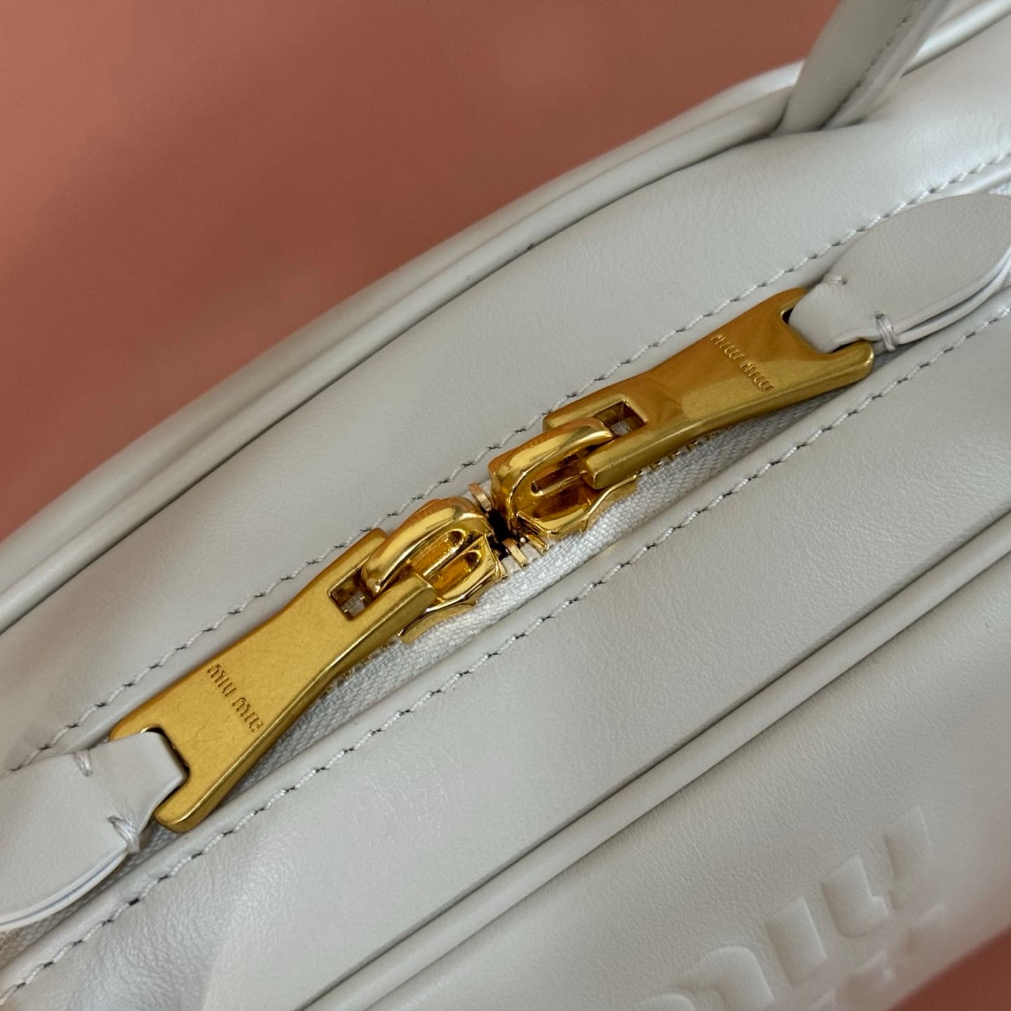 Miu Miu Chalk White Beau Leather Bag 5BB193 TOP