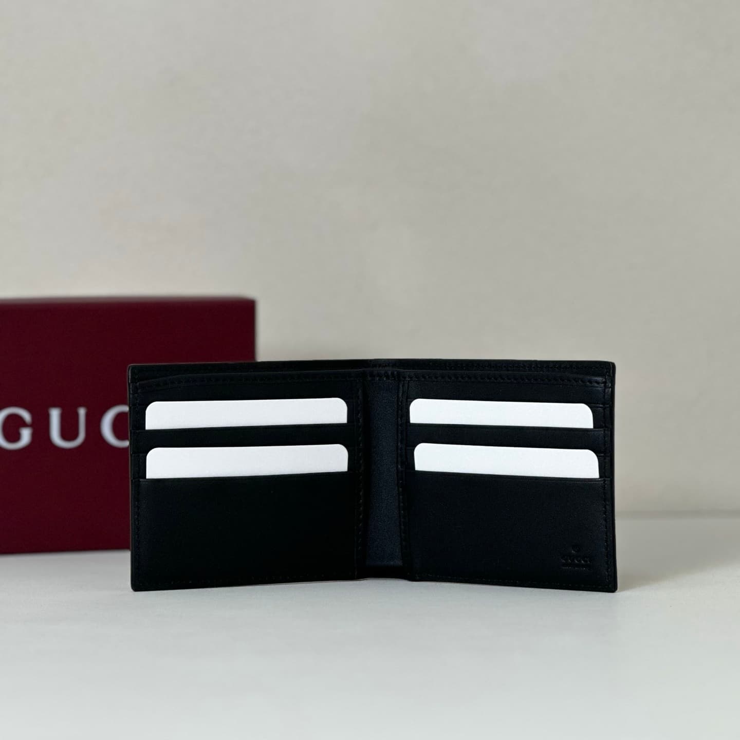 Gucci Bi-fold wallet with Horsebit 846950 Black leather High