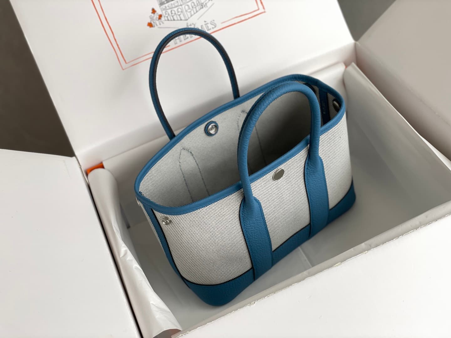 Hermes Garden Party 23 bag in Blue Zanzibar Togo Leather With Canvas WAX High