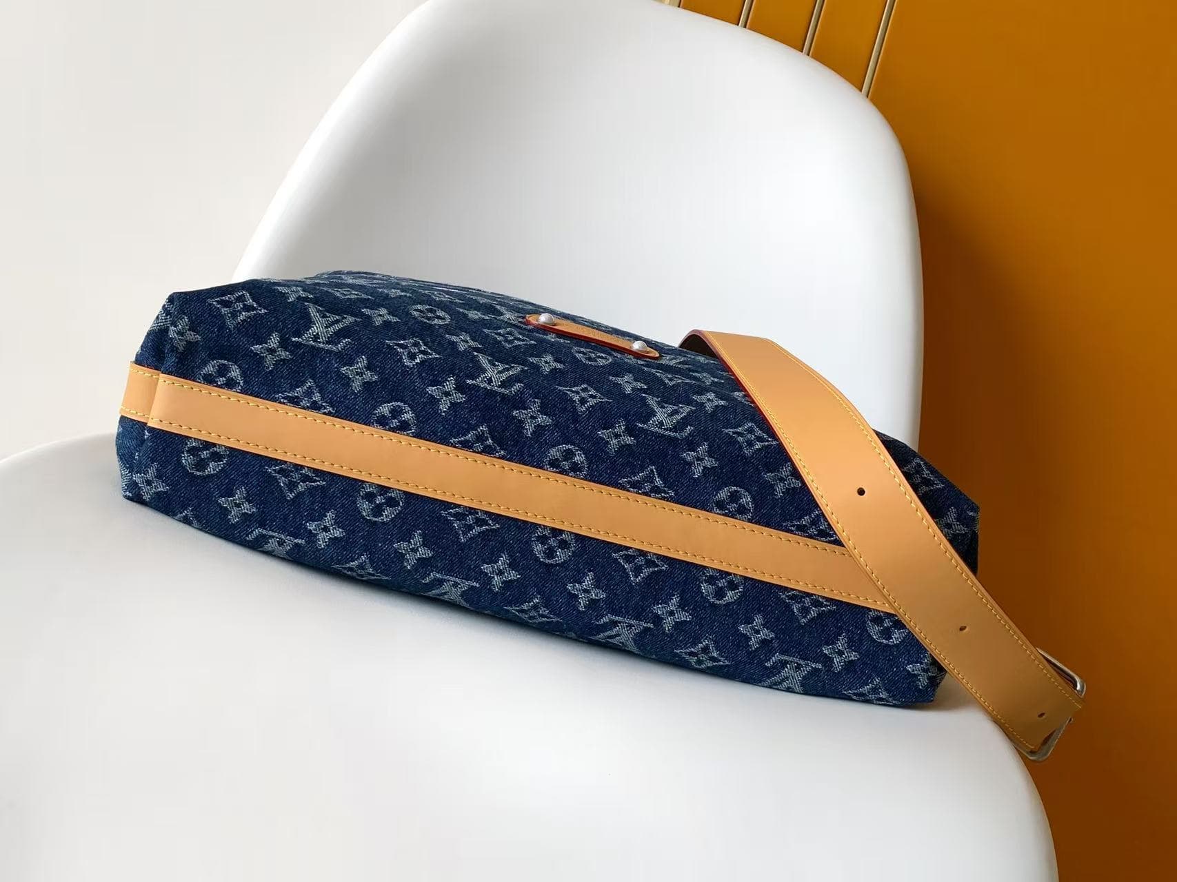 Louis Vuitton Vagabond Hobo Blue Monogram Flowers Denim M27555 High