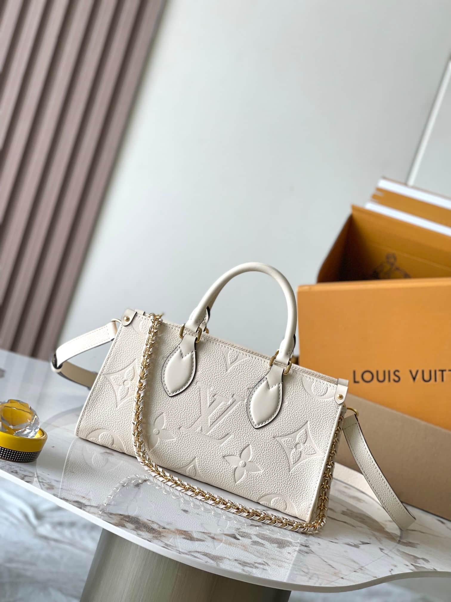 Louis Vuitton OnTheGo East West Monogram Empreinte Leather M23698 Top