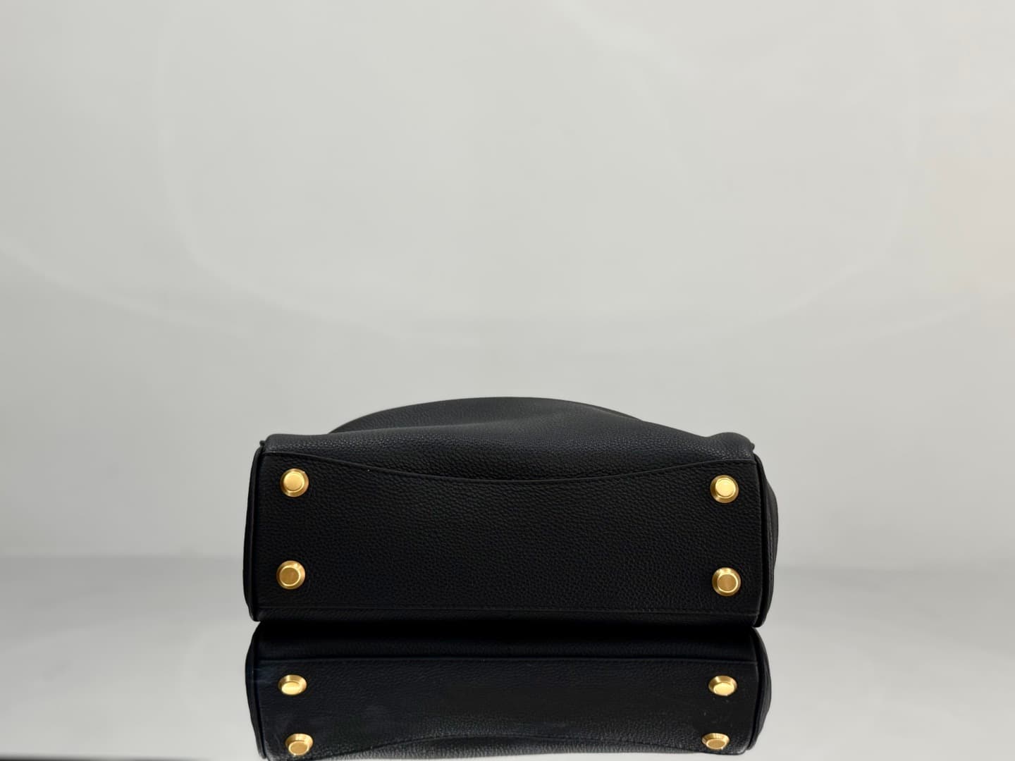 Balenciaga Rodeo Small Bag in Black Leather With Gold-Tone Metal TOP
