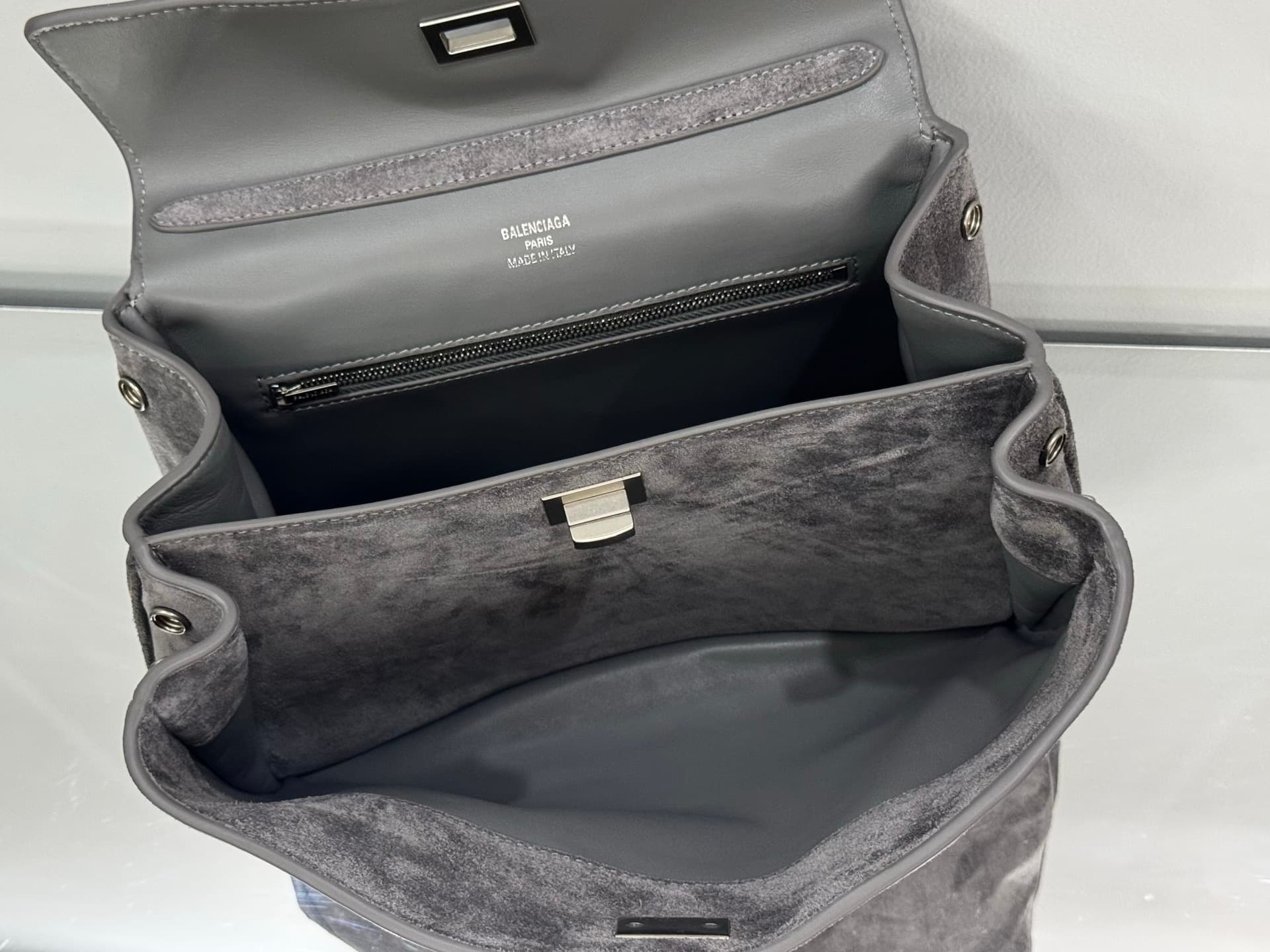 Balenciaga Rodeo Small Bag in Grey Waxed Suede Calfskin With Silver-Tone Metal TOP