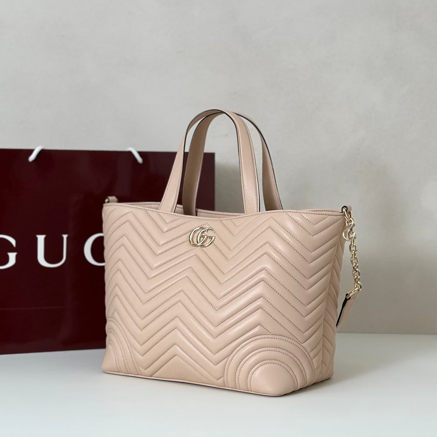 Gucci Betty medium tote bag 847387 pale pink leather High