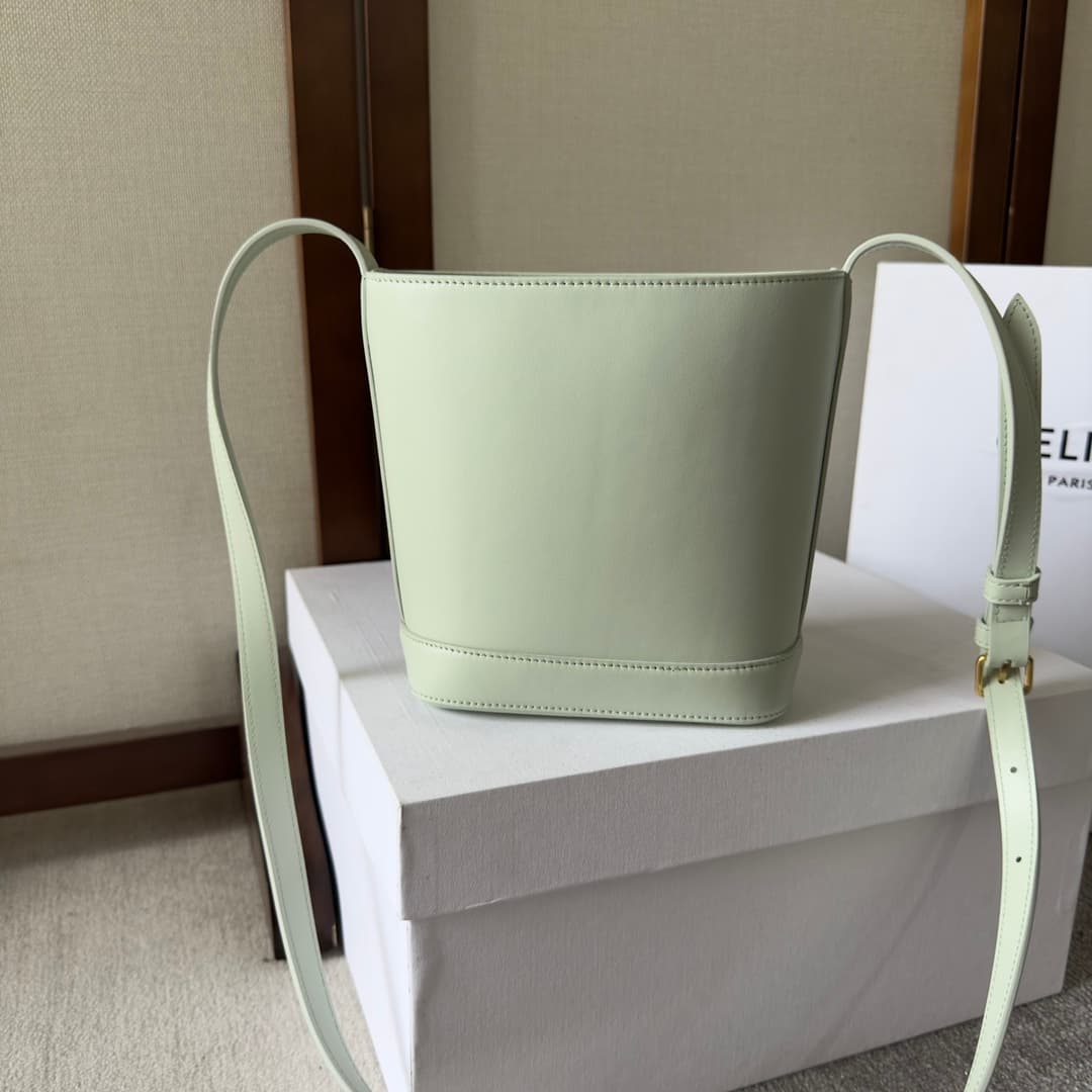 CELINE Small Bucket Bag in Jade Smooth Calfskin Leather High