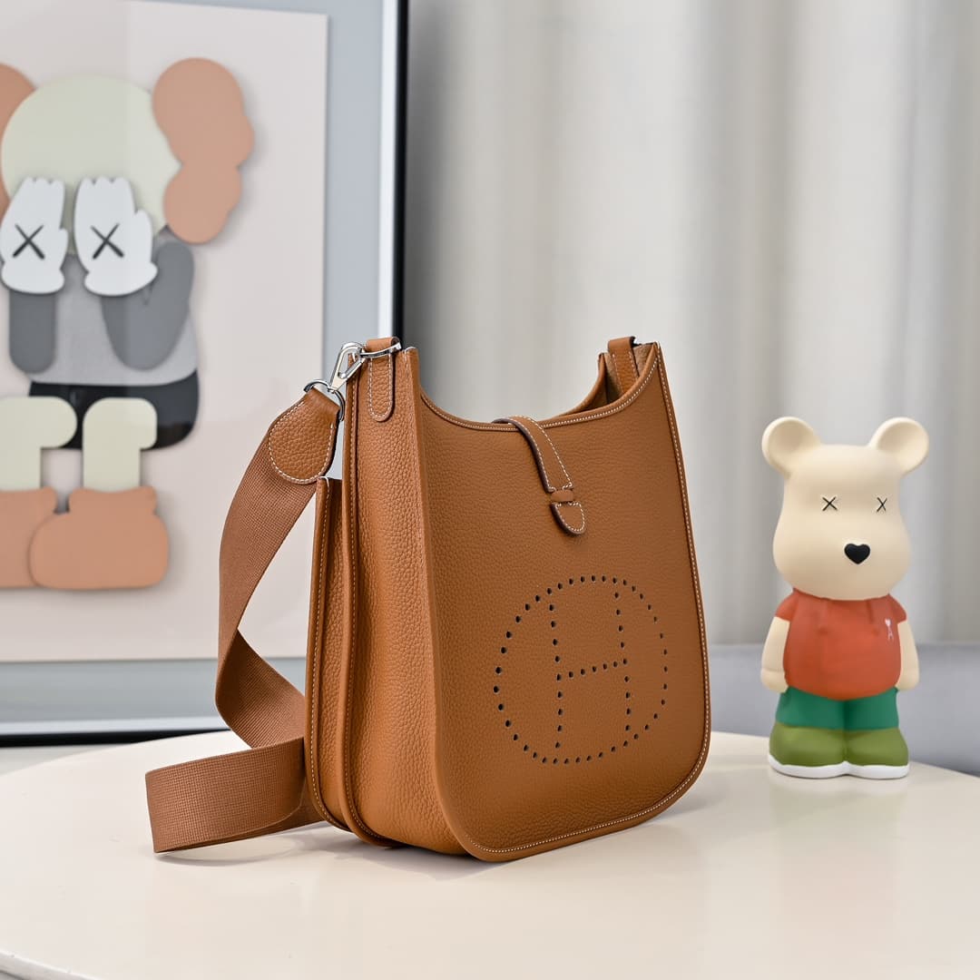 Hermes Evelyne III PM Bag Clemence Leather In Tan High