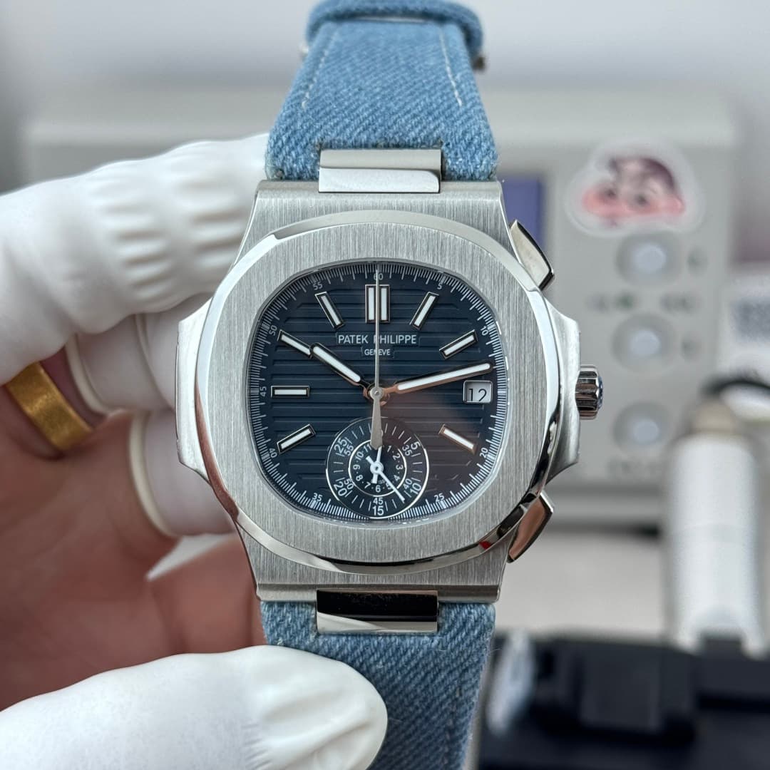 Patek Philippe Nautilus 5980/60G-001 WATCH TOP