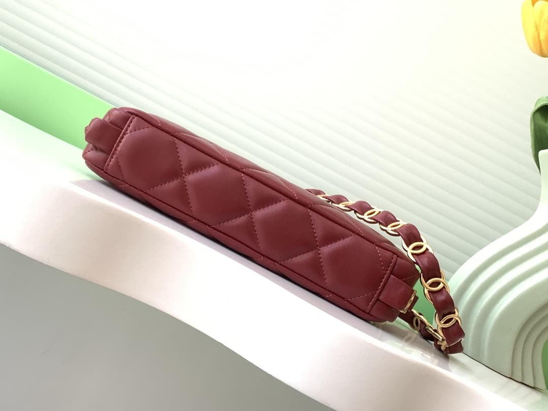 Chanel HOBO HANDBAG AS5177 Lambskin & Gold-Tone Metal Burgundy A