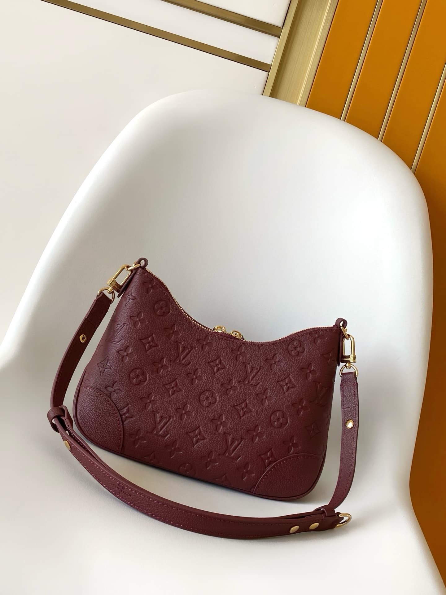 Louis Vuitton Boulogne PM Grenat Embossed grained cowhide leather M25827 High