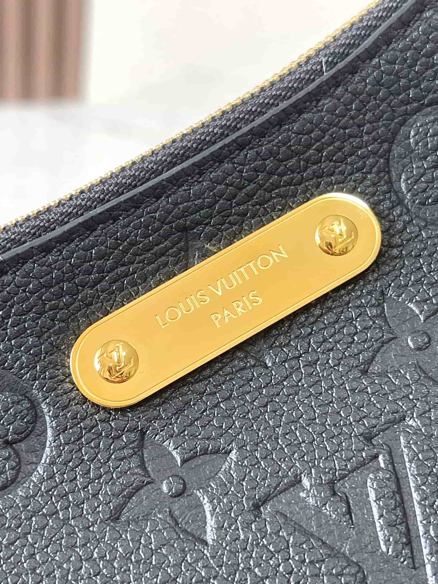 Louis Vuitton Pochette Liv Black Monogram Empreinte embossed supple grained cowhide leather M83301 High