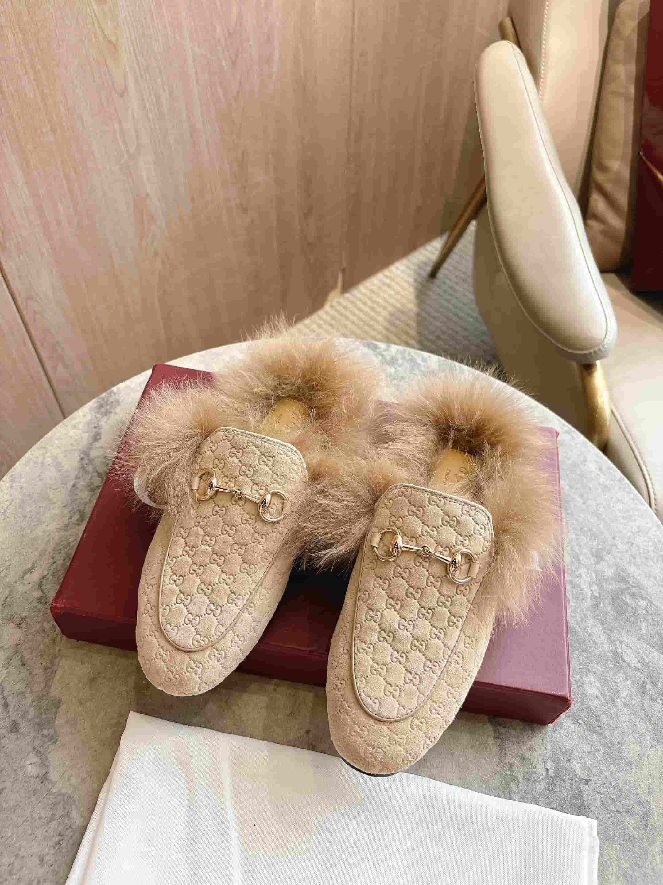 Gucci Women's mule Shoes with Horsebit