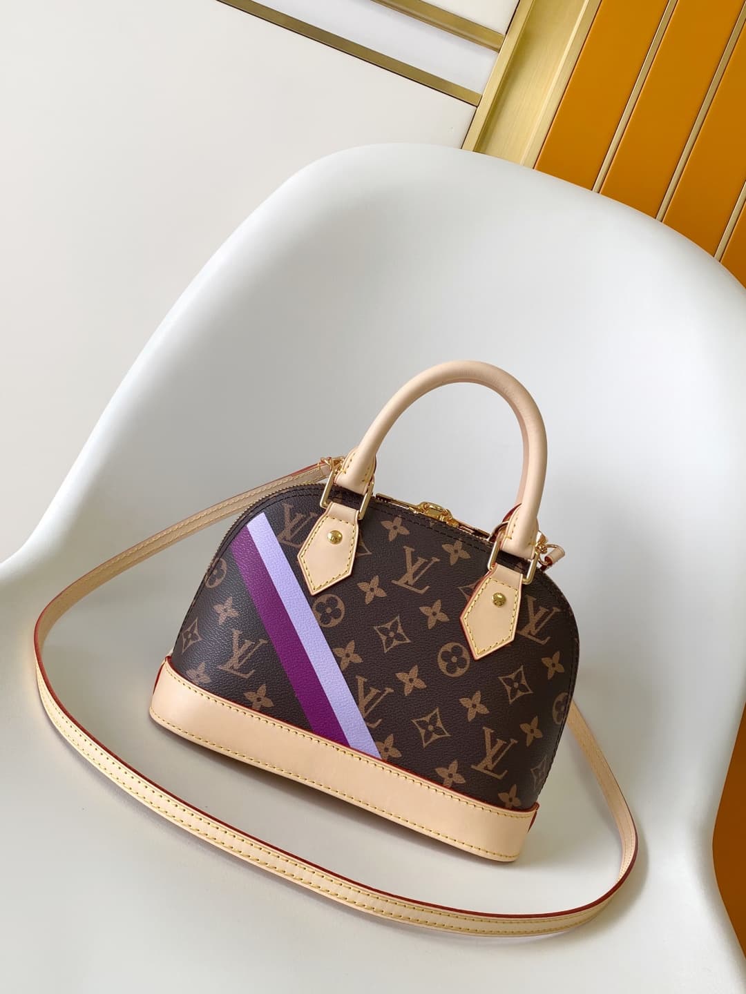 Louis Vuitton Alma BB Mon Monogram P01917 High