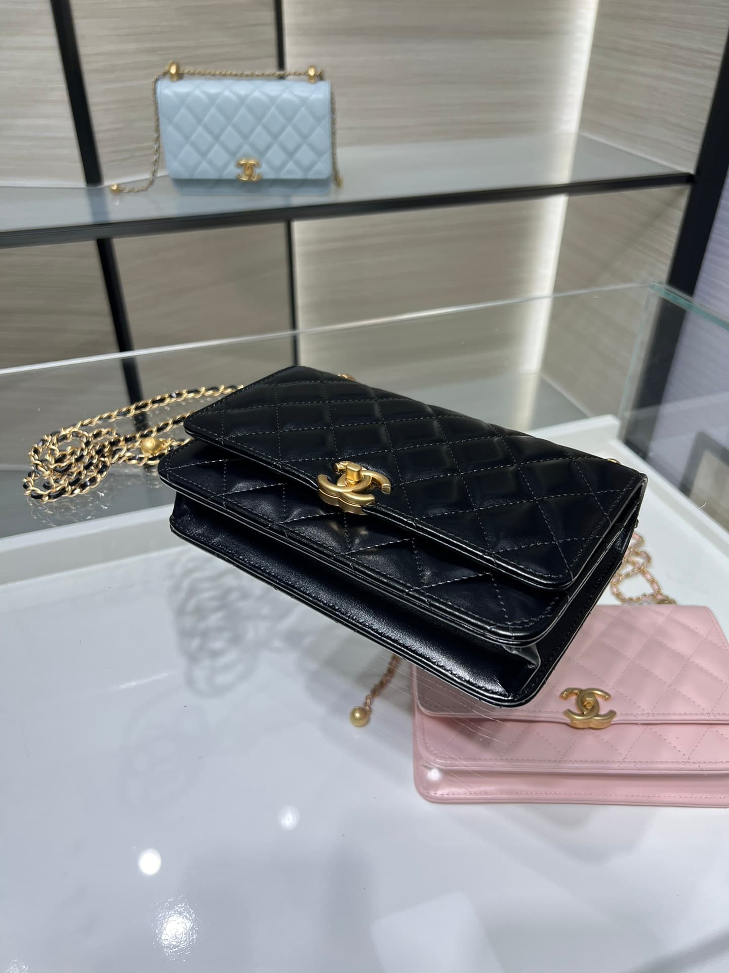 Chanel Wallet on Chain Shiny Calfskin & Gold-Tone Metal Black AP2289 High