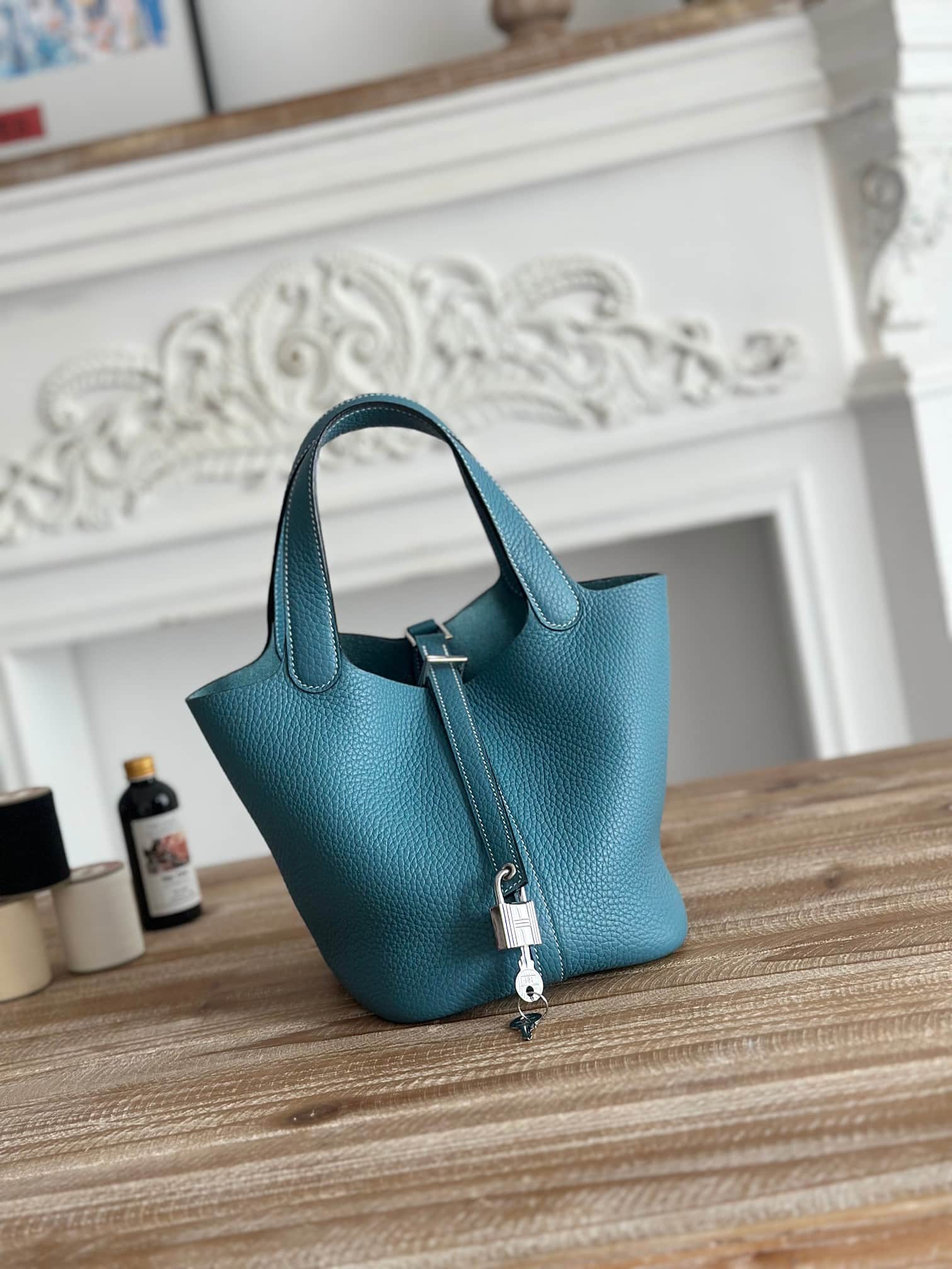 Hermès Picotin Lock 18 Bucket Bag TC Leather Silver Metal Bleu Jean  Wax High