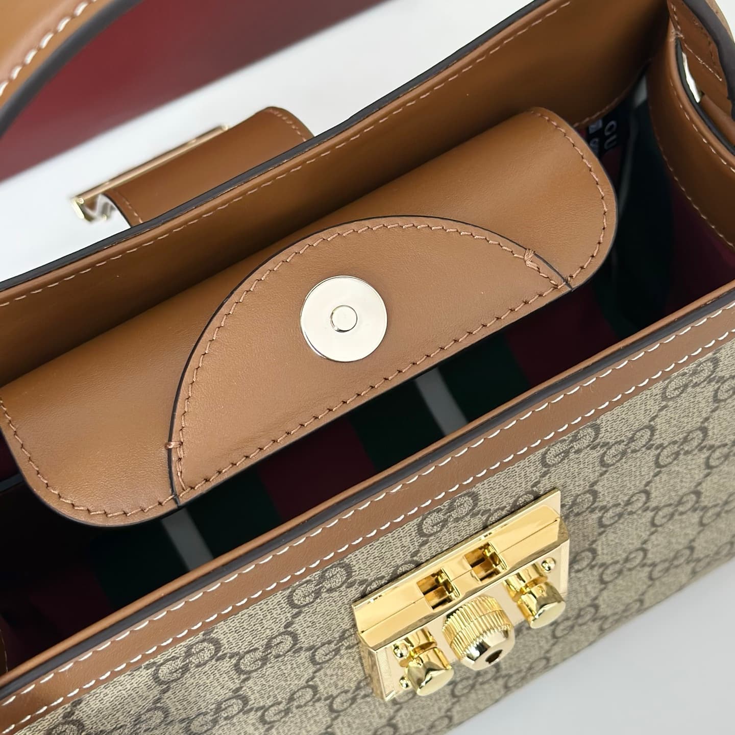 Gucci Padlock medium top handle bag beige and brown GG fabric 838992 High