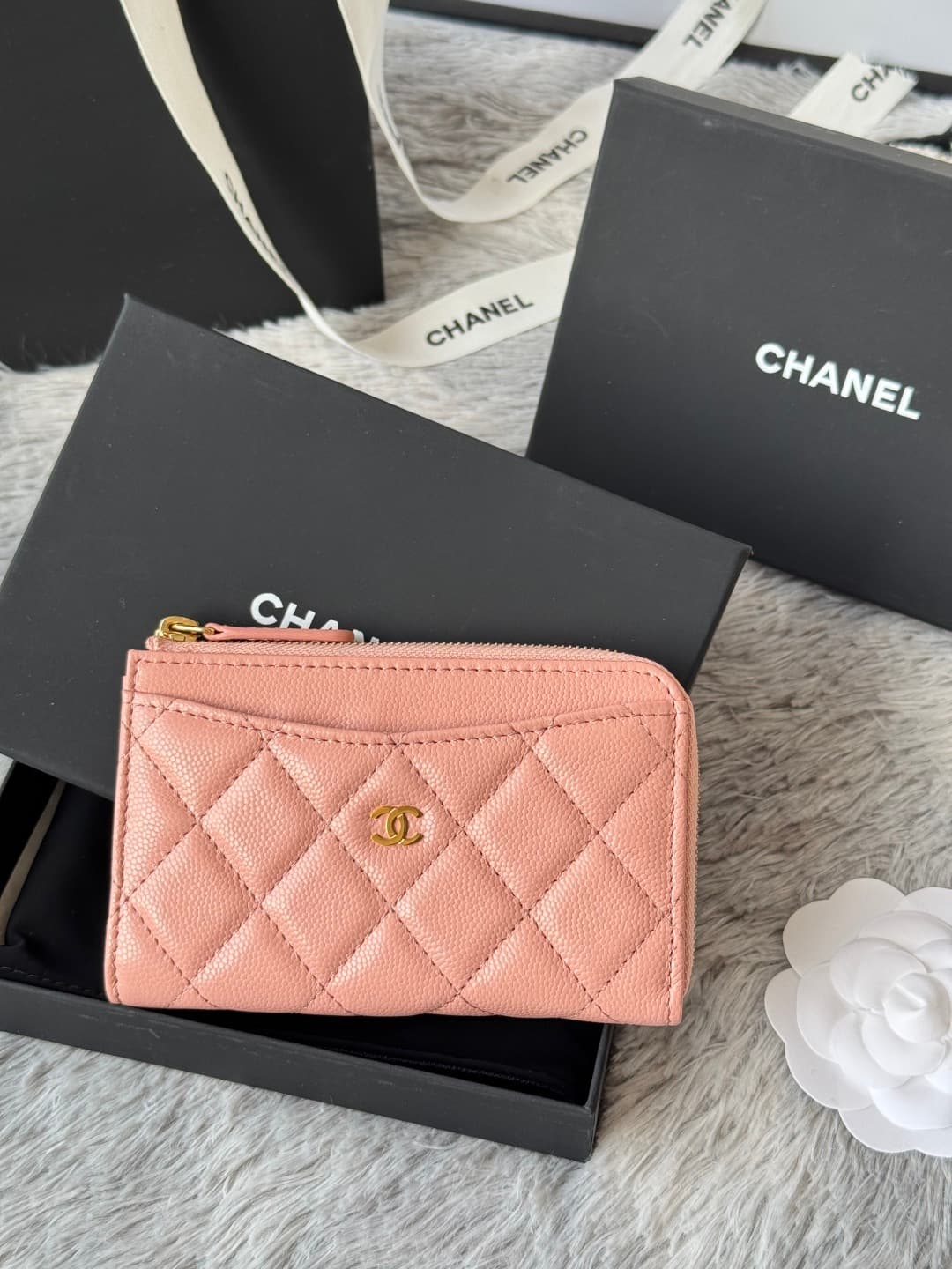 Chanel Classic Zipped Card Holder AP3179 A