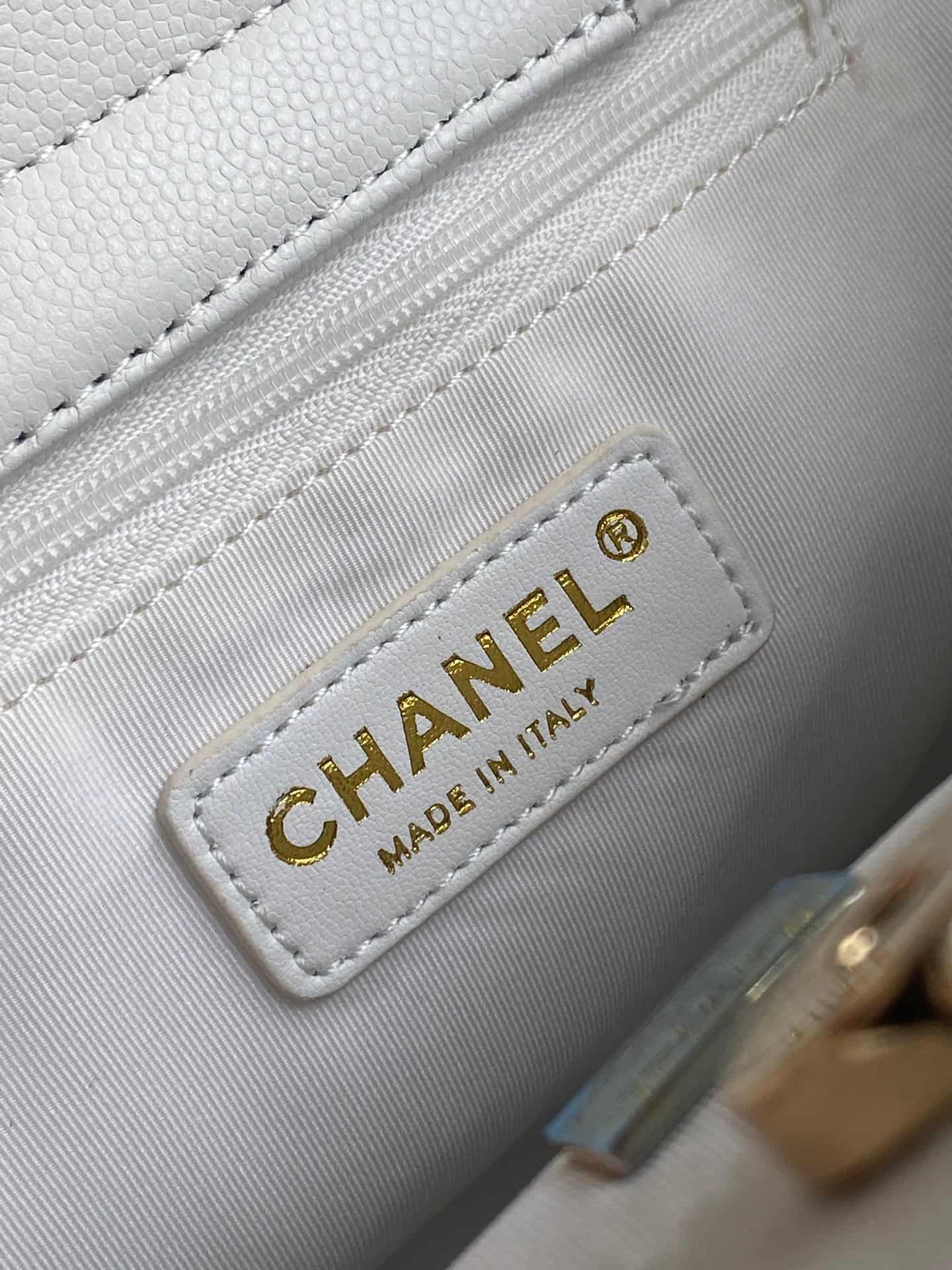 Chanel Tote Bag Grained Calfskin&Gold-Tone Metal White AS6025 High