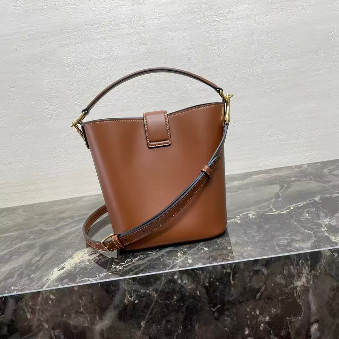 Celine SMALL BUCKET LOUISE IN SMOOTH CALFSKIN TAN High