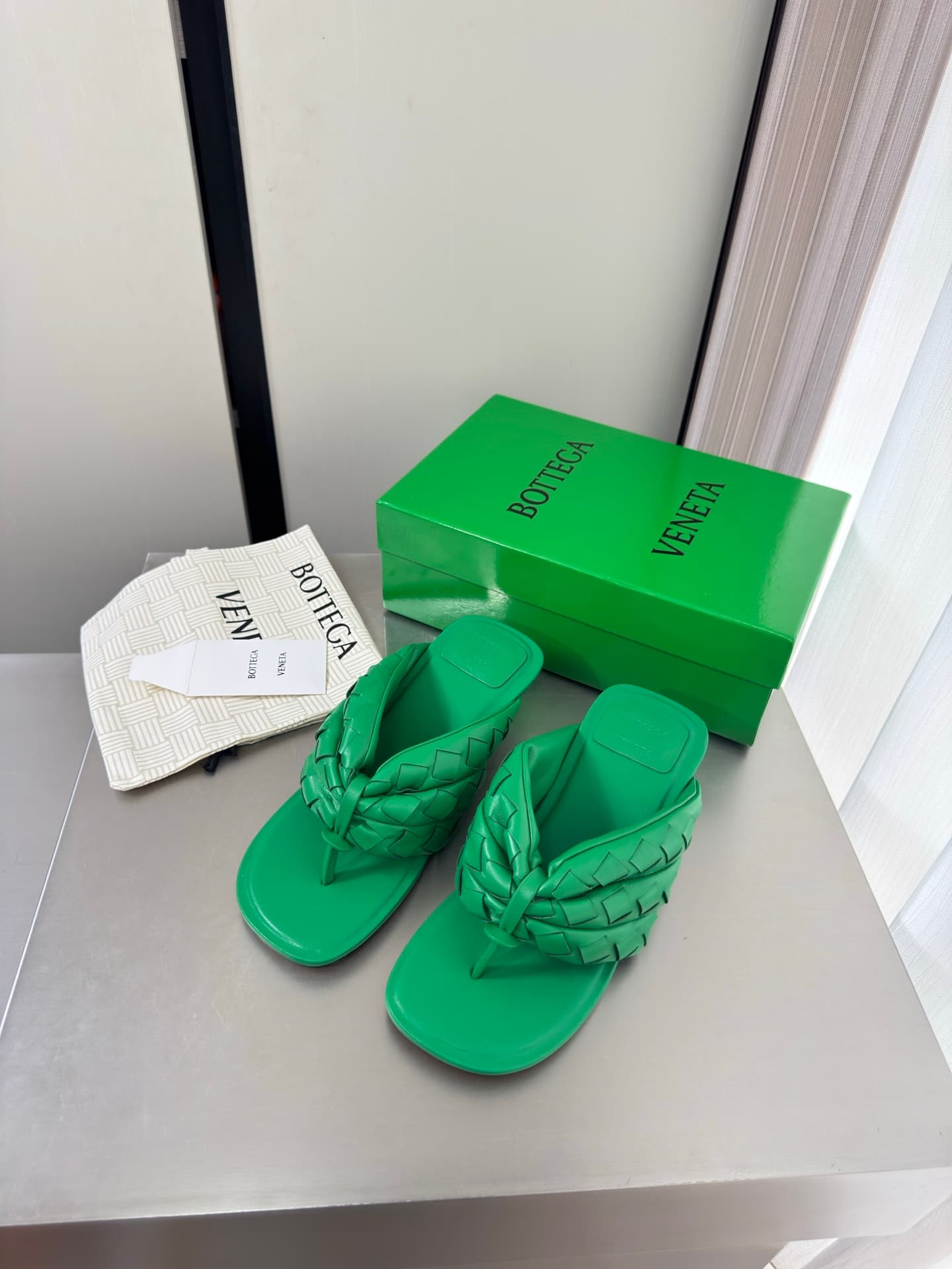 Bottega Veneta Lido Intrecciato Sandals