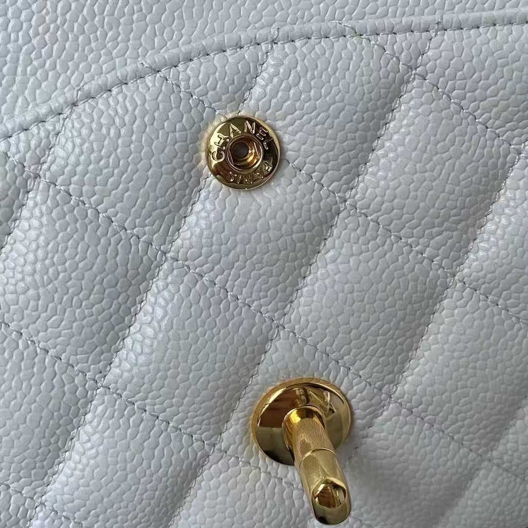 Chanel Medium CLASSIC HANDBAG Grained Calfskin White Gold Metal A