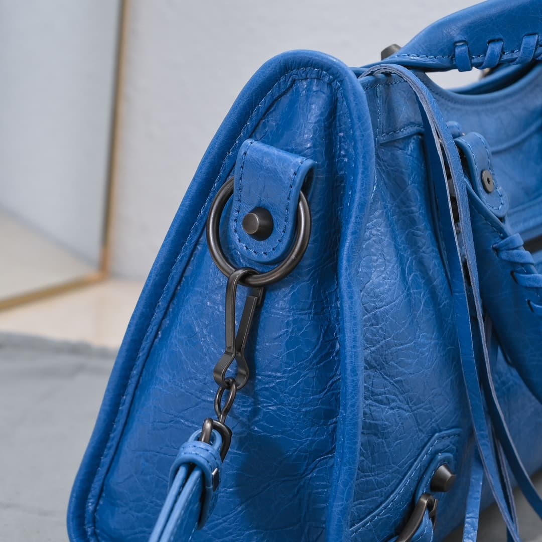 WOMEN'S LE CITY SMALL BAG Lambskin & Black Metal High