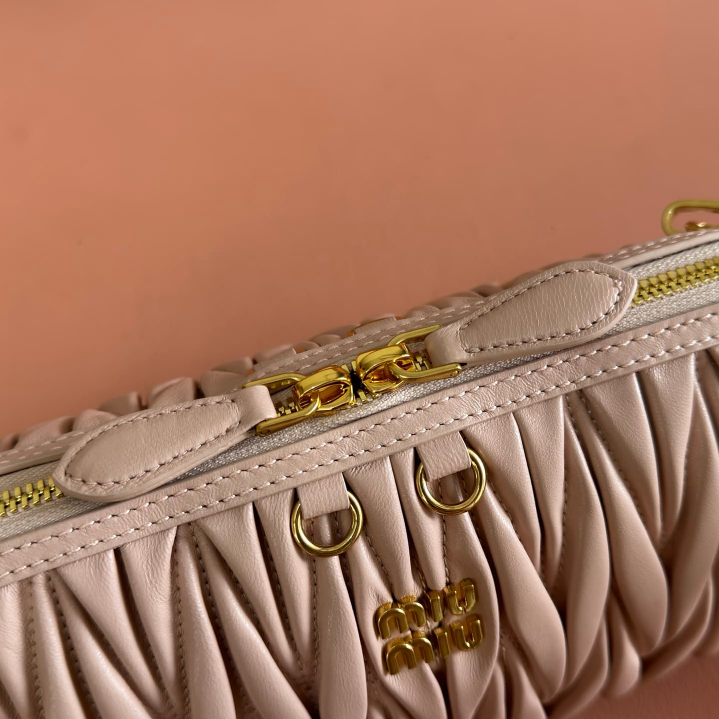 Miu Miu Caprice matelassé nappa leather clutch Powder Pink TOP