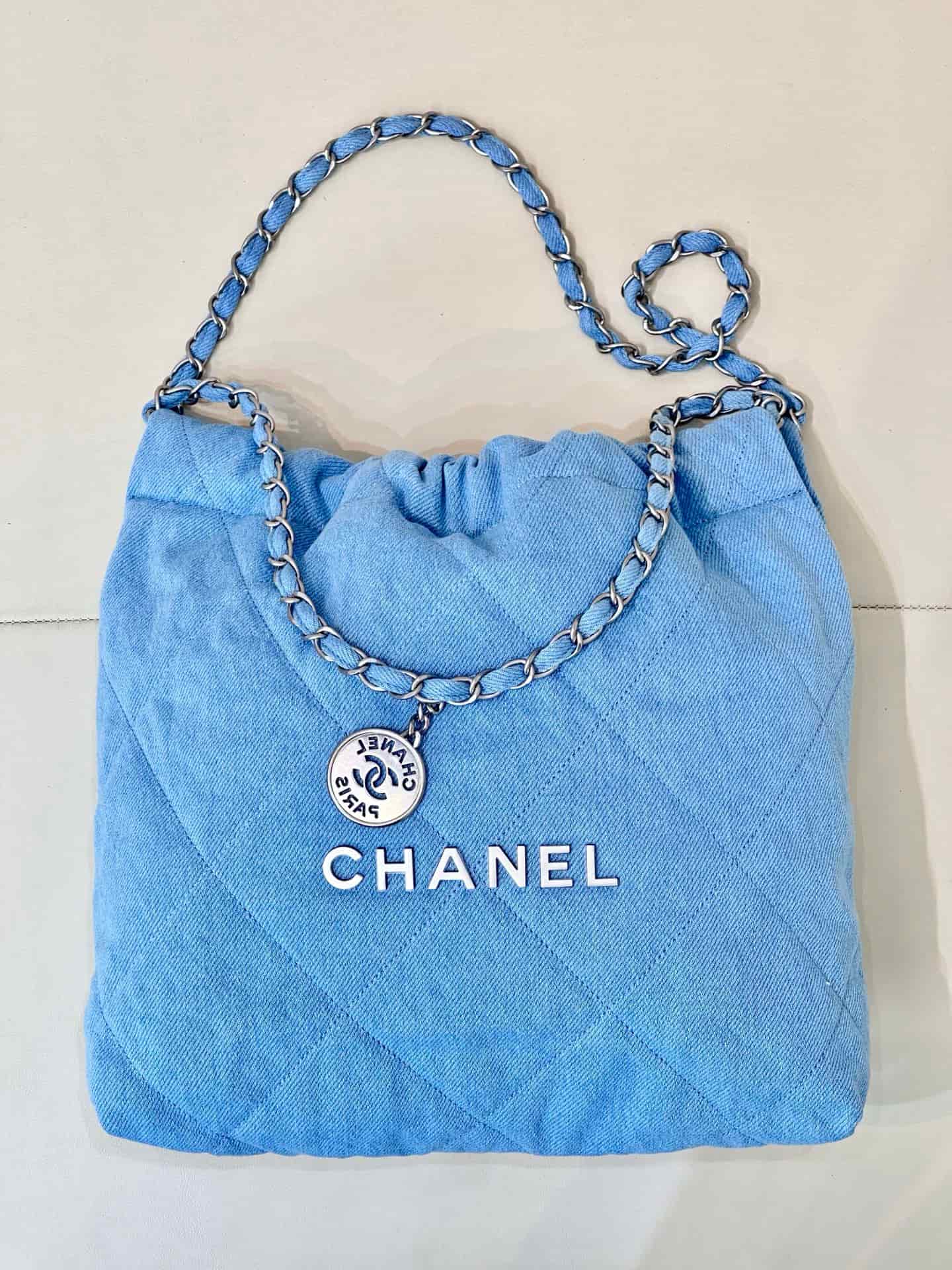 Chanel 22 Small handbag Washed denim & silver-tone metal AS3260 blue TOP