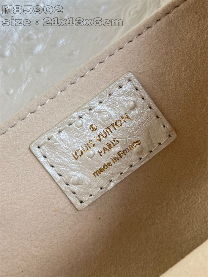 Louis Vuitton POCHETTE MÉTIS EAST WEST Ostrich leather N85902 White High