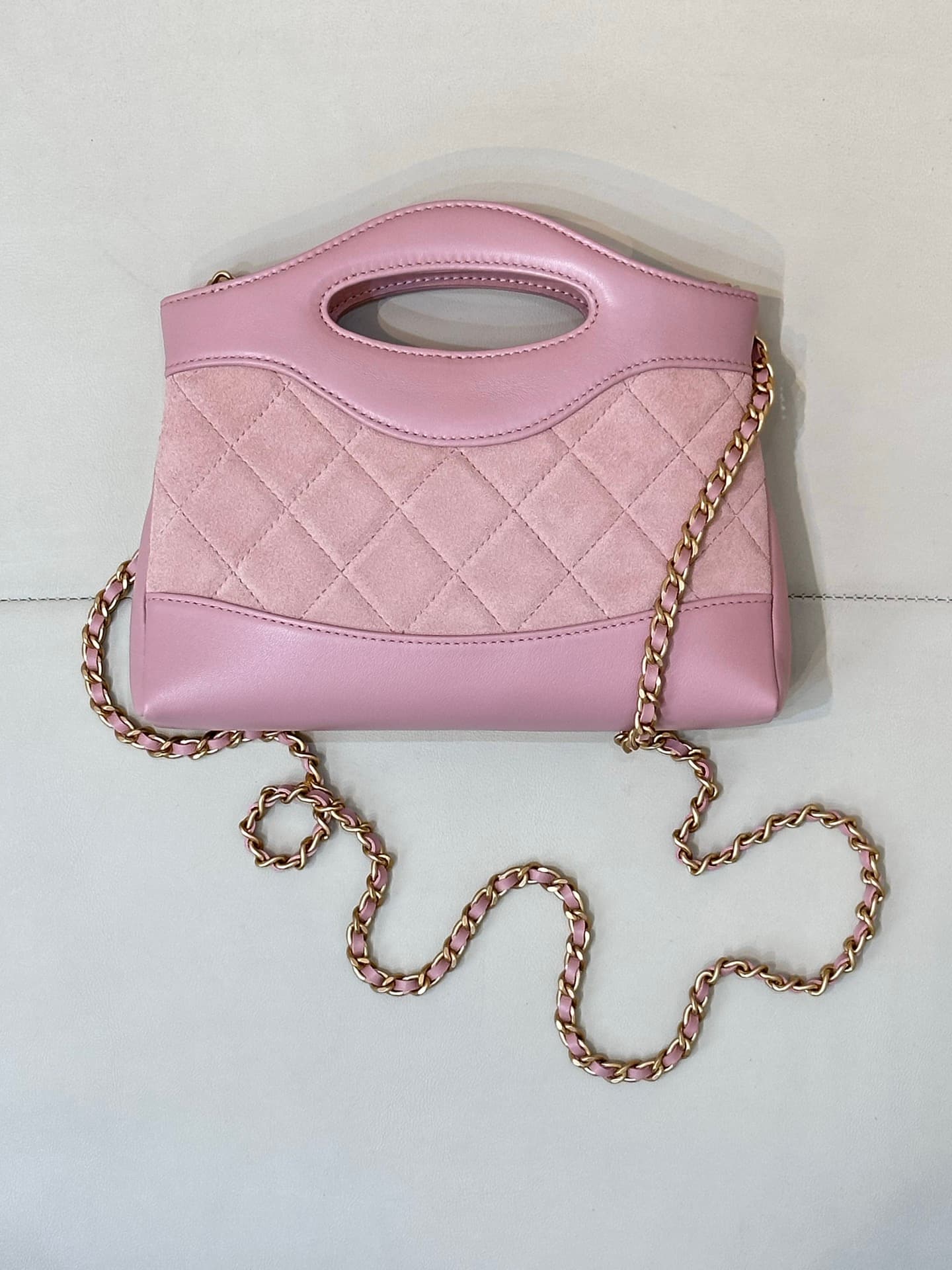 Chanel Clutch with chain Suede & Gold-Tone Metal AP3656 Pink TOP